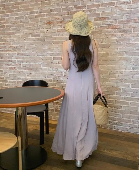 W垂墜感壓紋吊帶背心洋裝*3色25夏0612A03