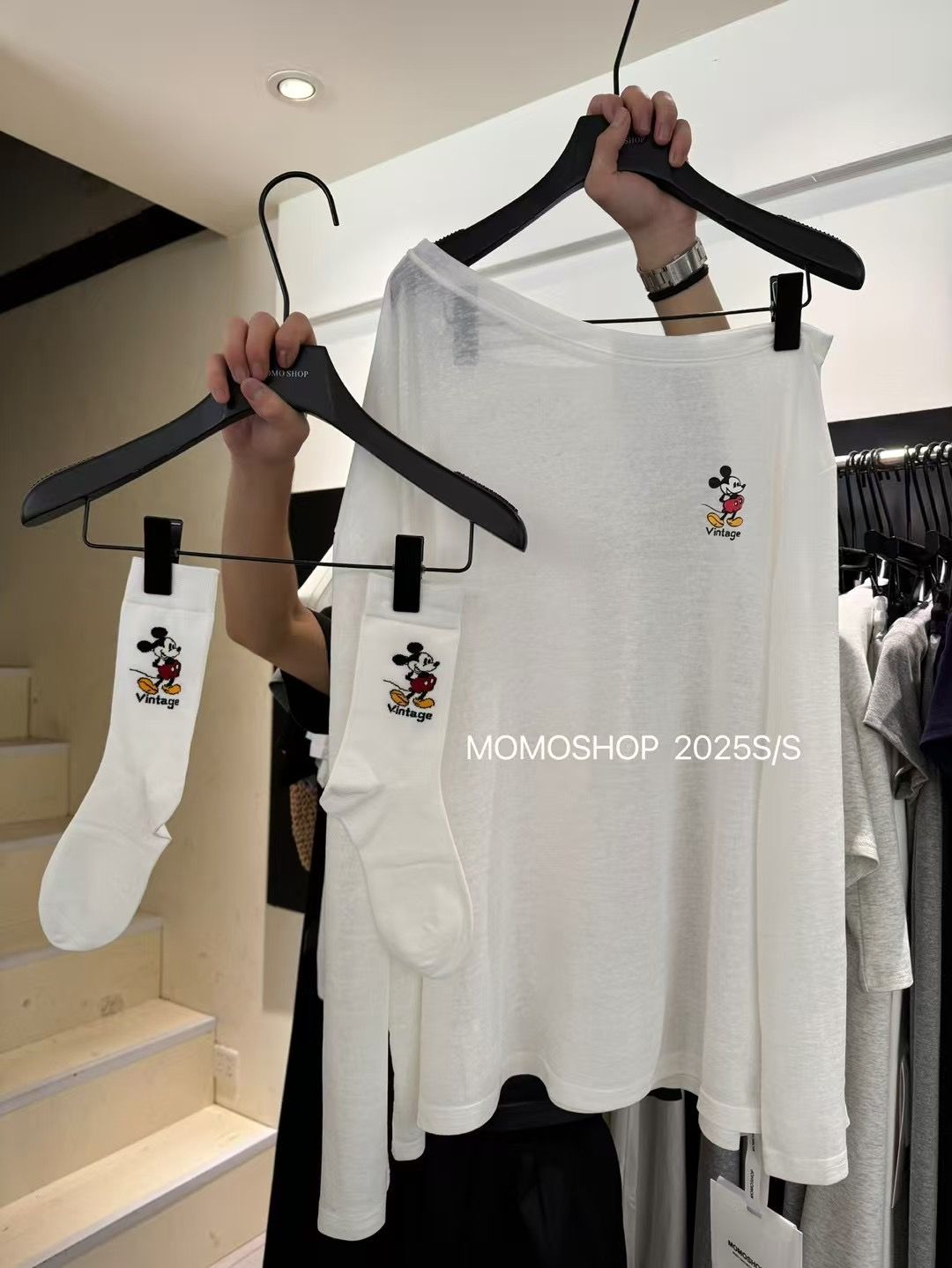 W卡通小圖標寬領棉T+襪子*4色25夏0710F08