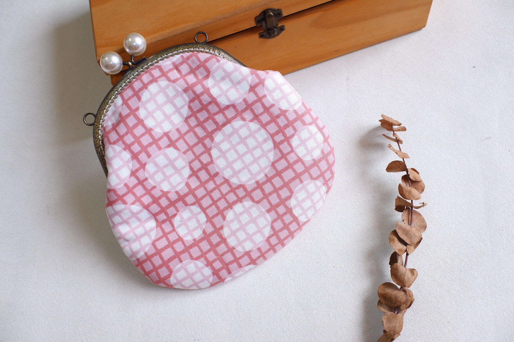 |烤糰子| 斜背鏈條口金包