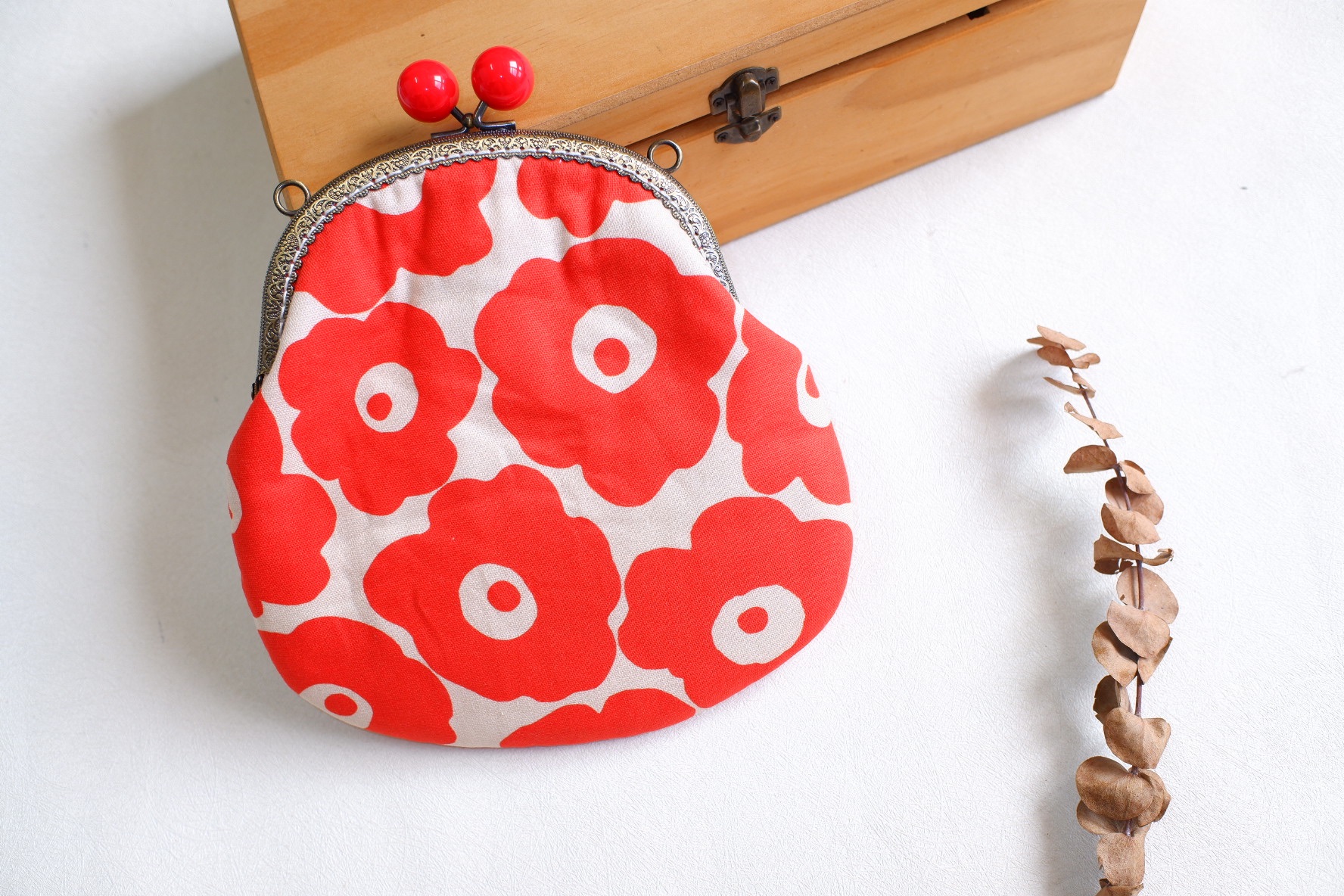 |紅色的花| 斜背鏈條口金包