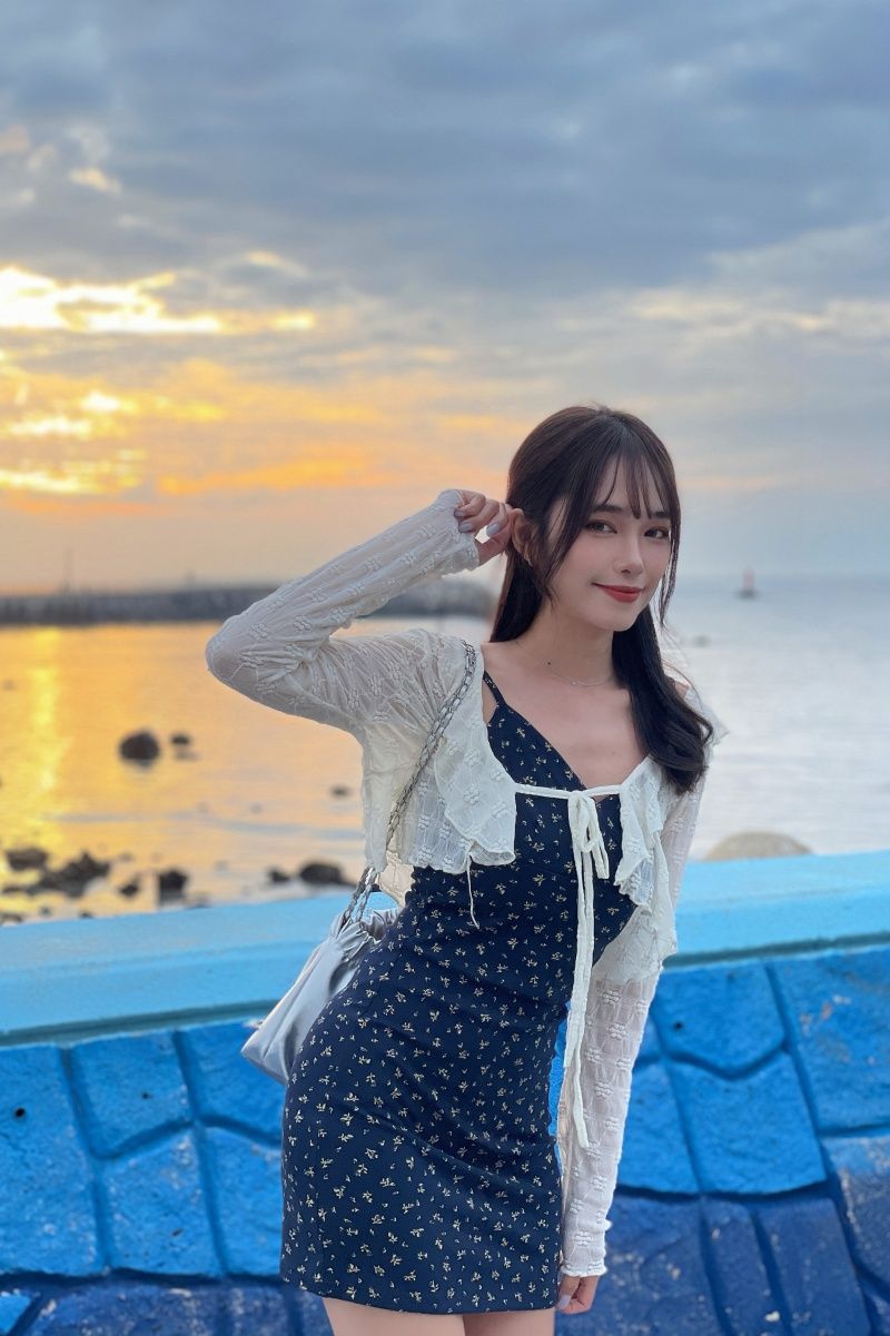 碎花細肩洋