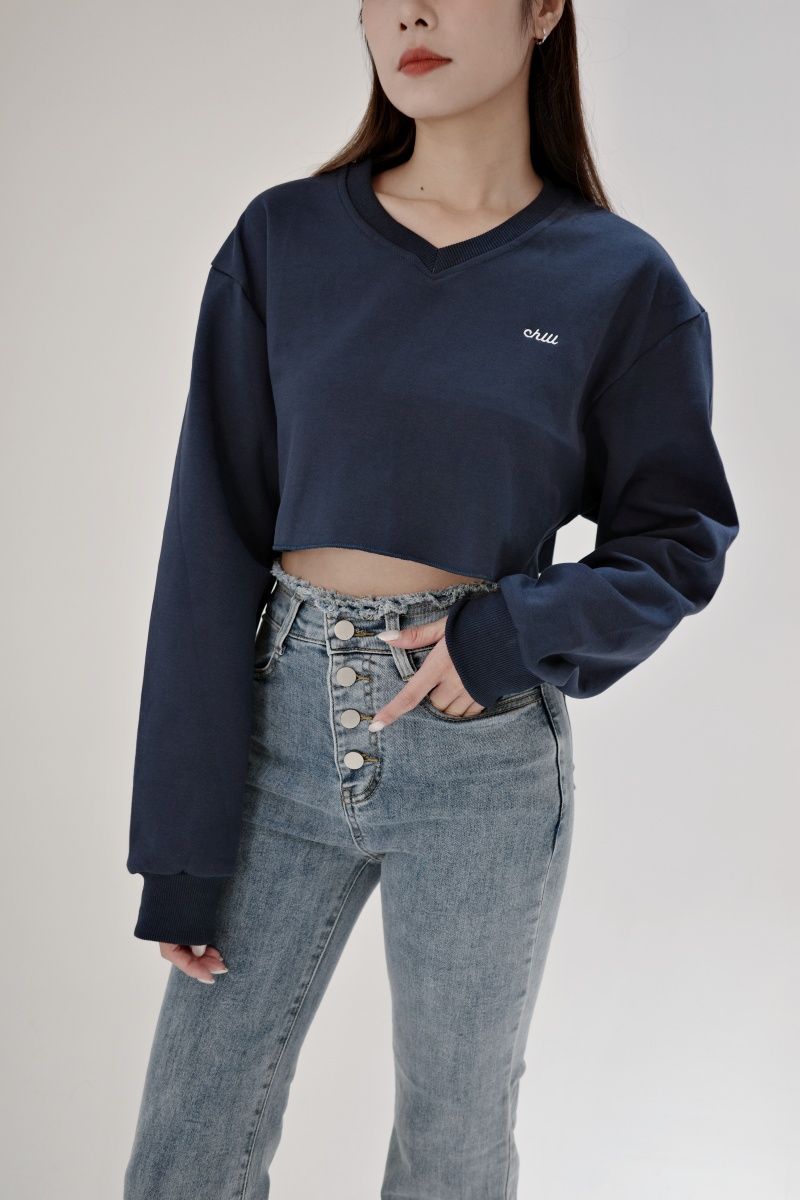 chill短版大學T