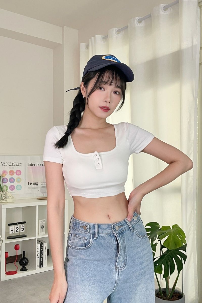 方領排釦短衣