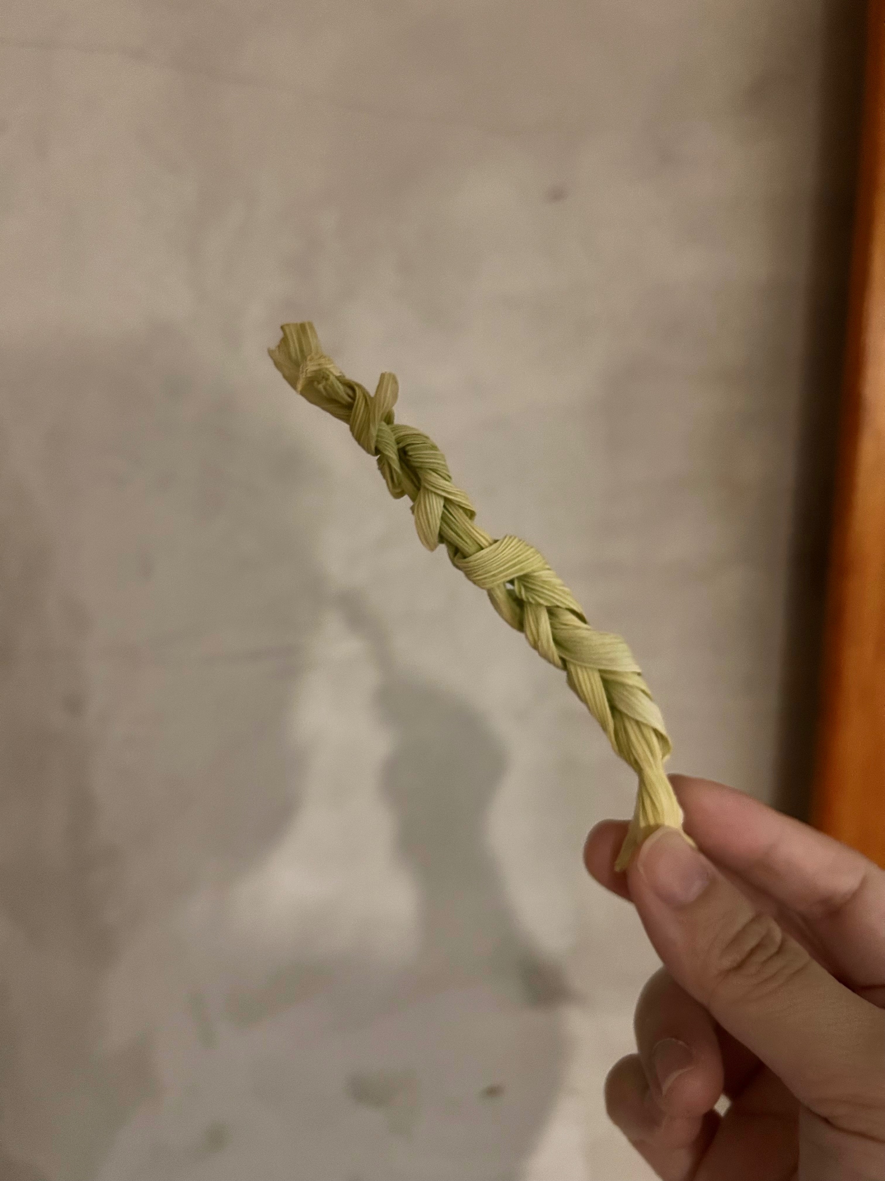 玉米葉麻花辮｜低溫烘乾