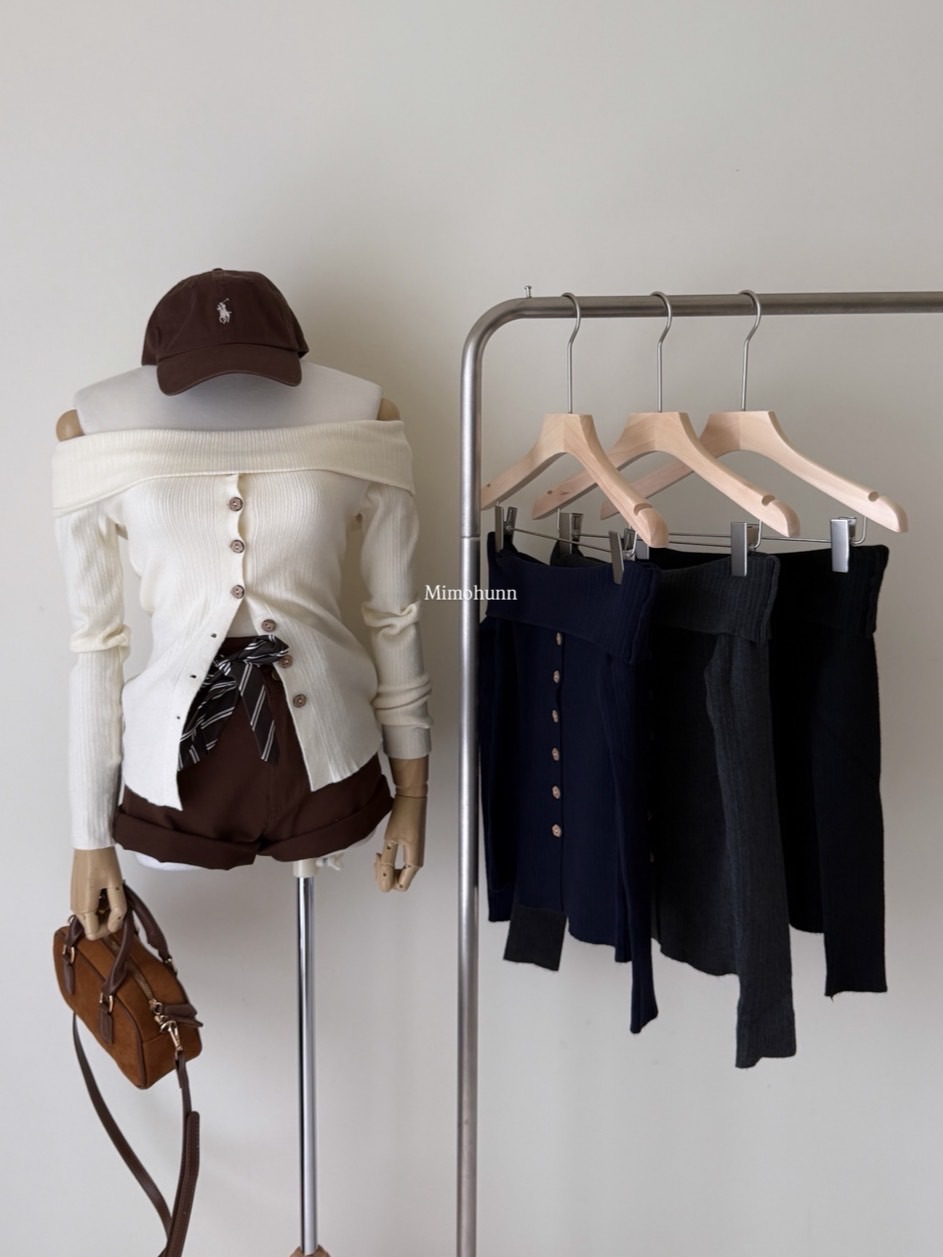 現貨🤍溫柔系翻邊排扣上衣