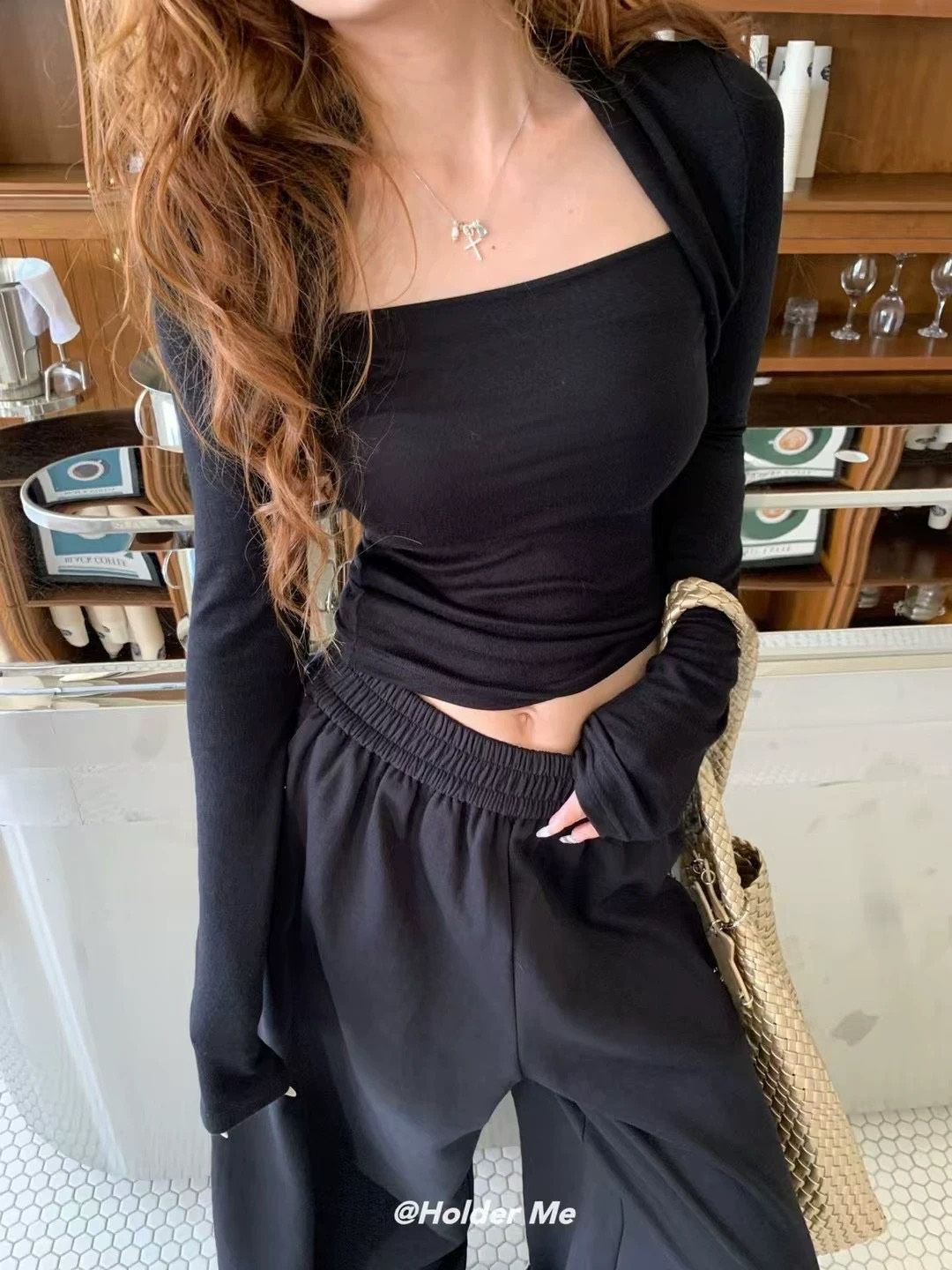 現貨秒出💫超顯瘦好穿內磨毛上衣