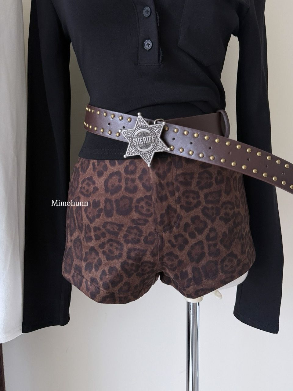 現貨秒出💫豹紋麂皮短褲S