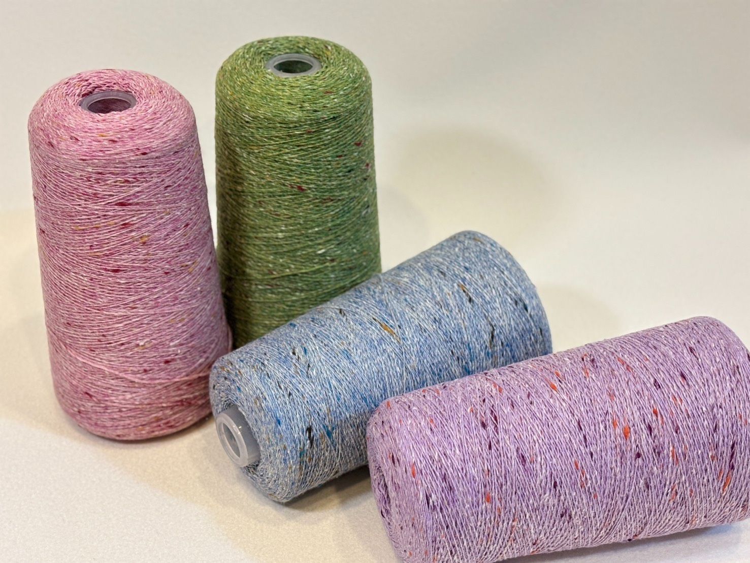 《選品》彩點羊毛棉混紡桶線250克