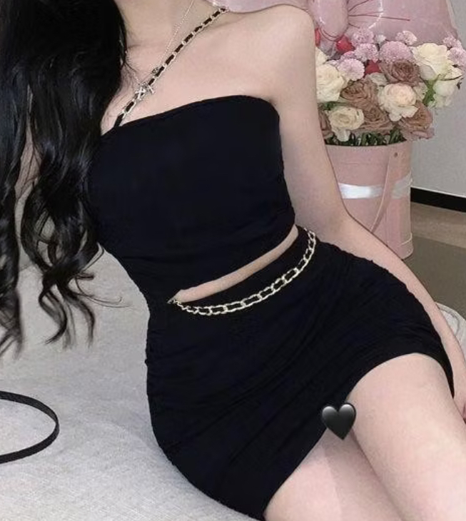 性感洋裝 辣妹裝 純慾風 掛脖緊身顯瘦包臀裙子