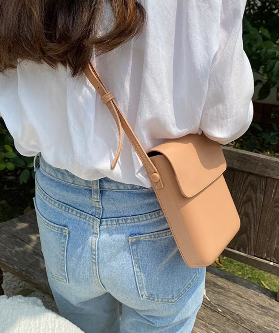 韓系 皮革感 小方包 簡約百搭