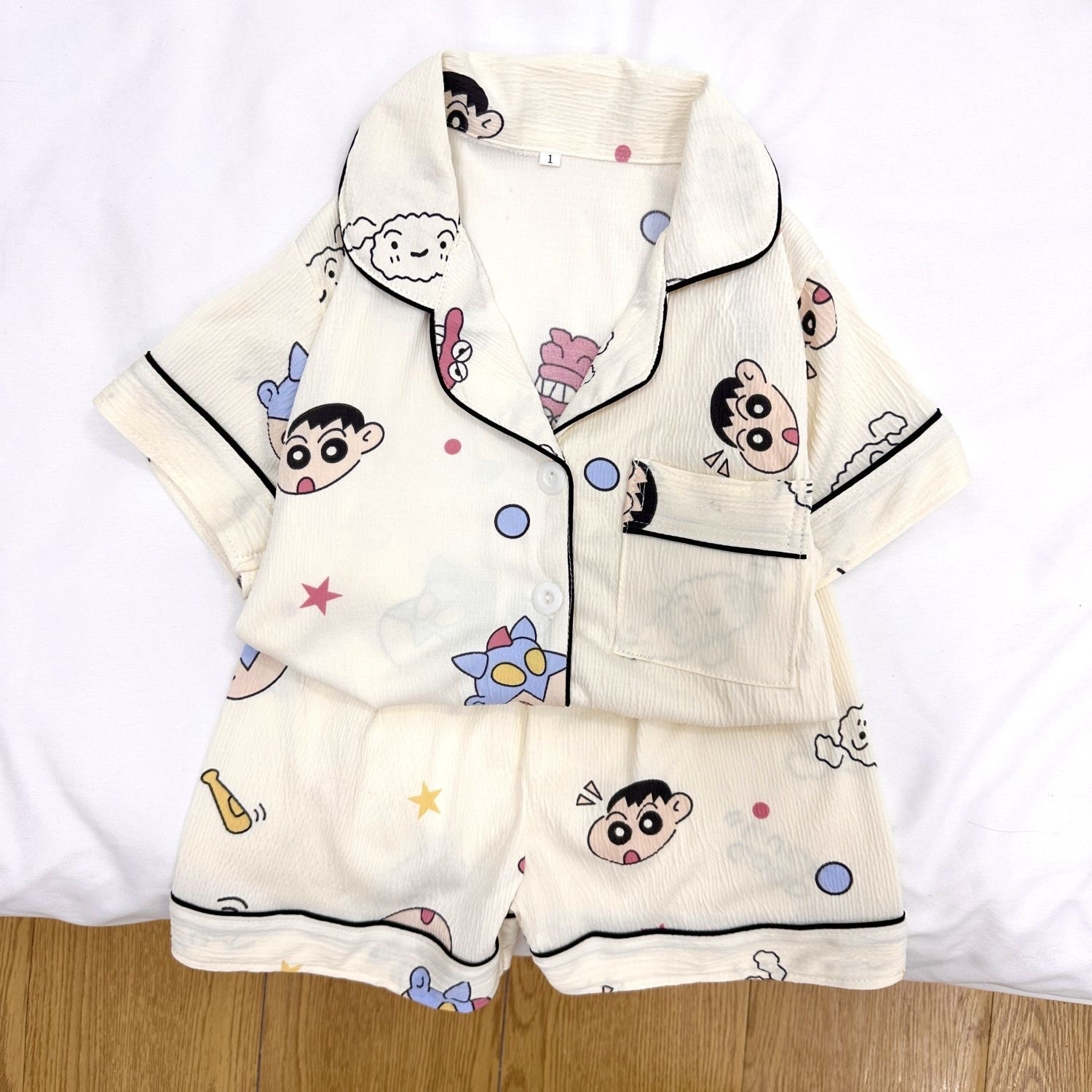 蠟筆小新睡衣居家服