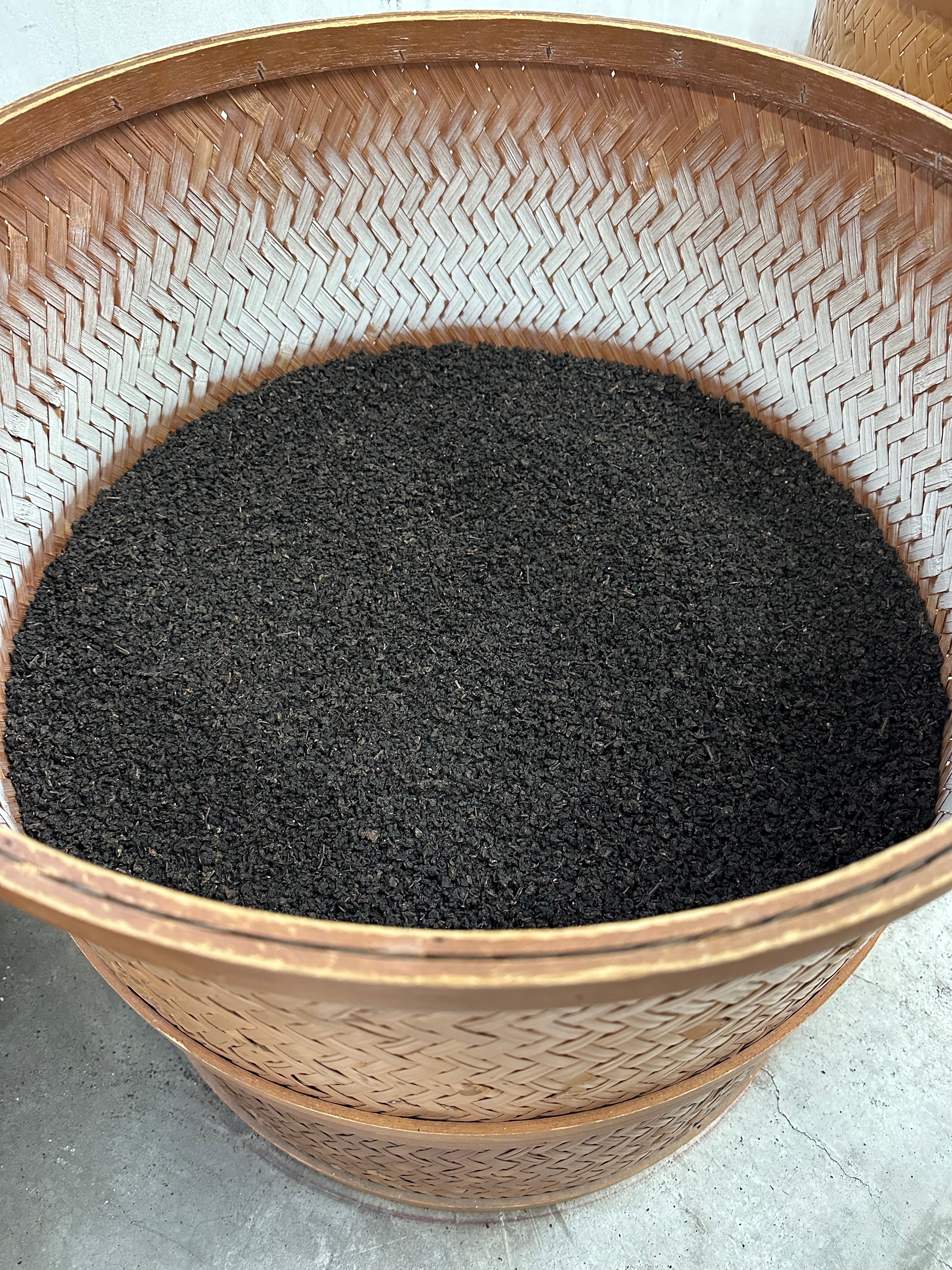 炭焙鐵觀音 木柵鐵觀音 正欉鐵觀音 金觀音 龍眼木炭烘焙