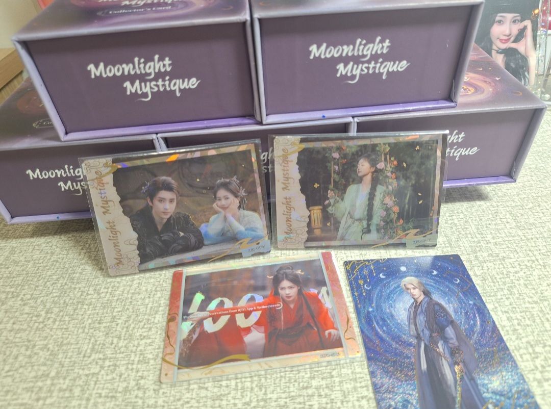 白月梵星海外版小卡、周邊