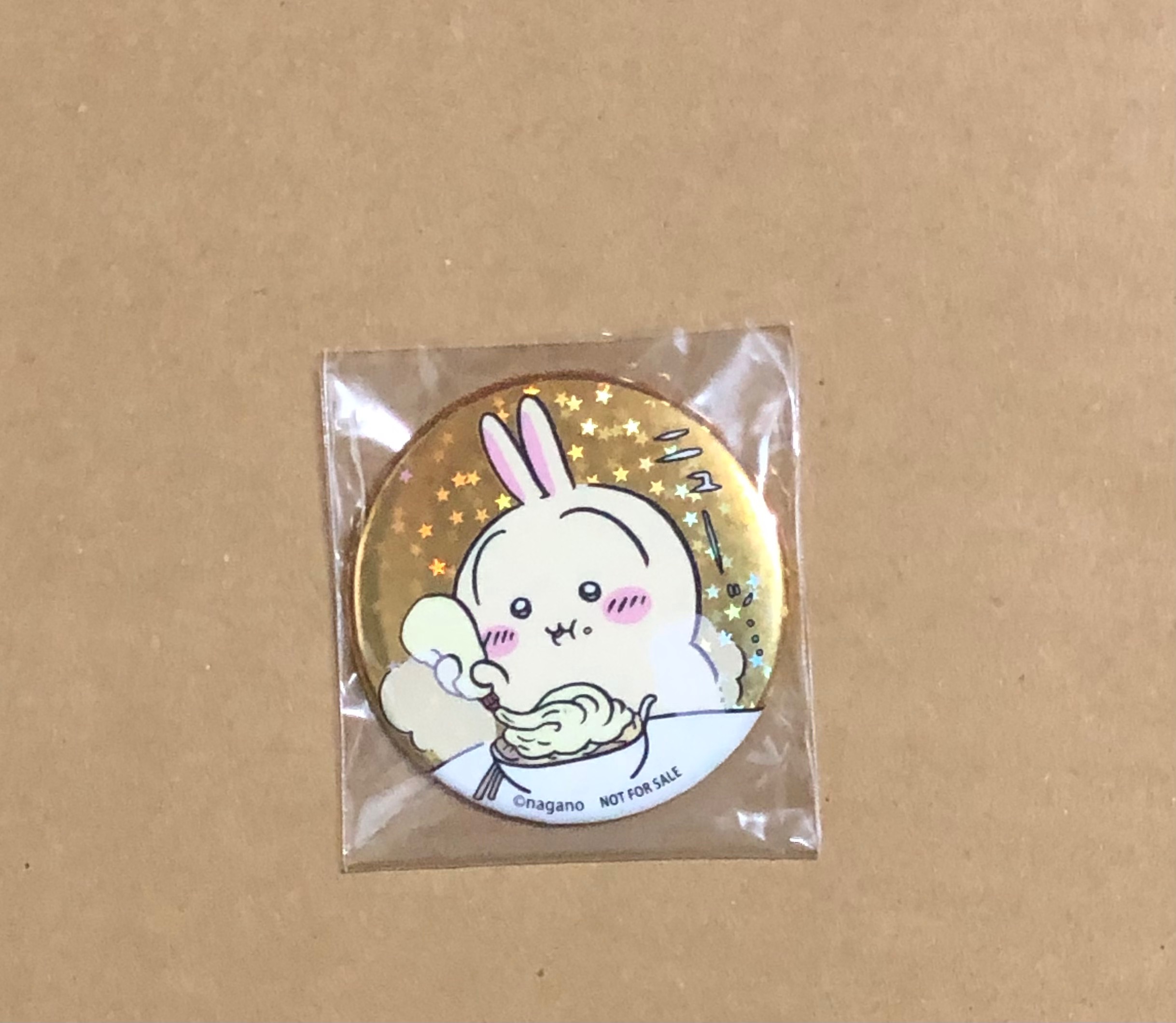 兔兔擠美乃滋特典徽章