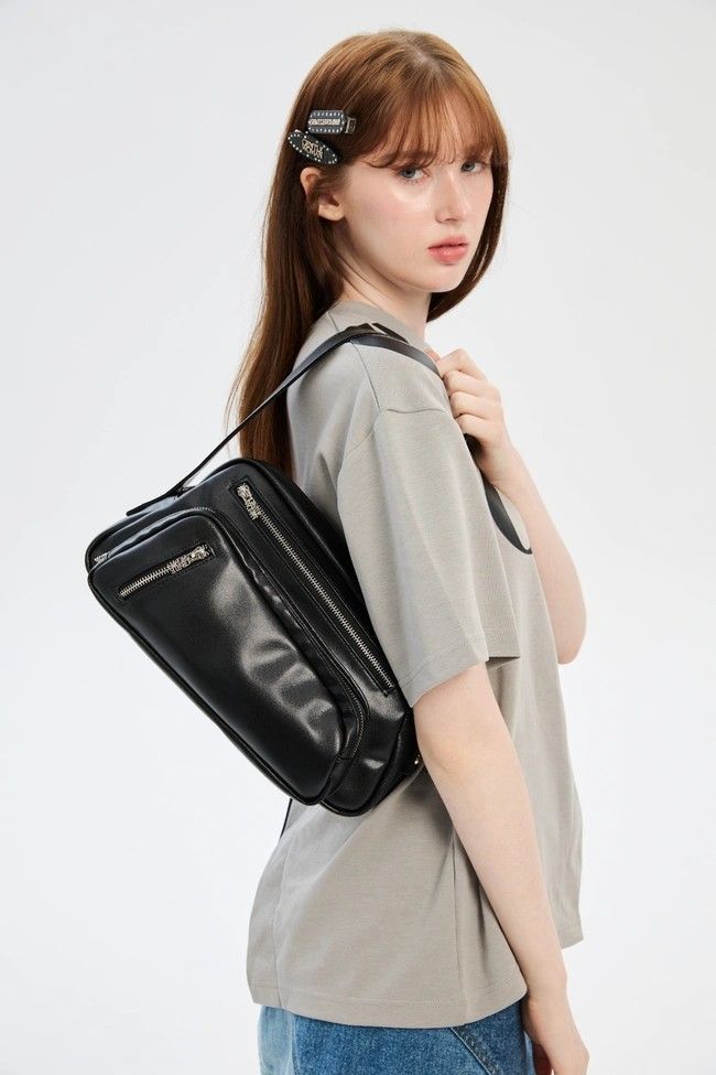 【預購】Gentlewoman The Archive單肩包（勿直接下單 請先私訊IG詢問⮕@_w.e_shop）