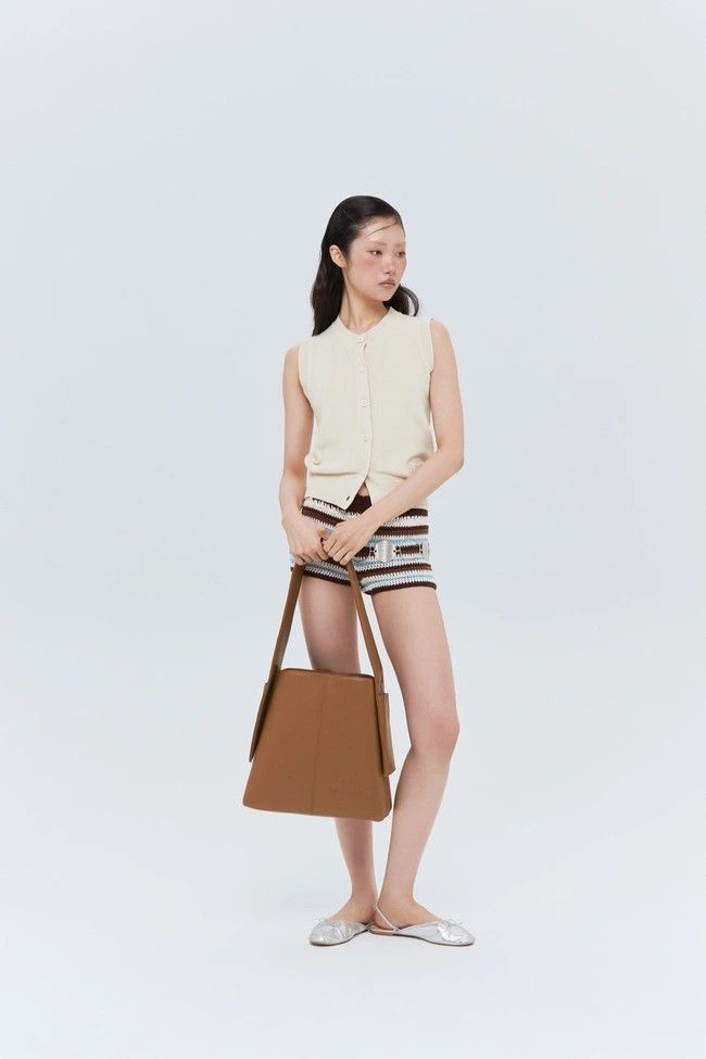 【預購】Gentlewoman PU CITY BUCKET 包（勿直接下單 請先私訊IG詢問⮕@_w.e_shop）