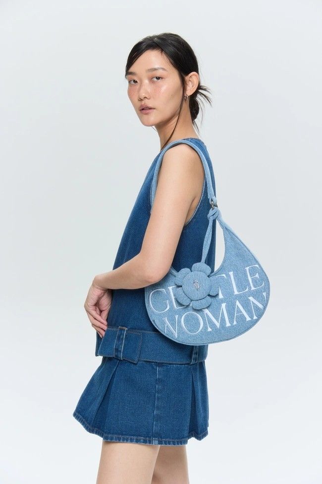 【預購】Gentlewoman LUNA PETAL 單肩包（勿直接下單 請先私訊IG詢問⮕@_w.e_shop）