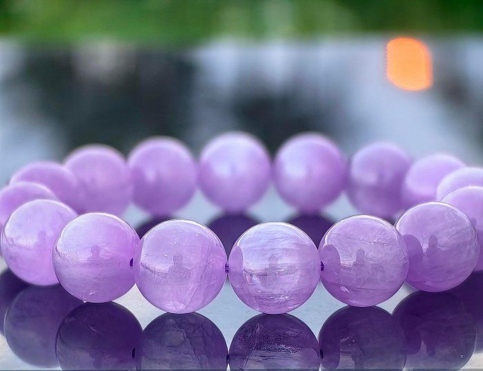 ╭＊皇后＊╮純天然傳承典藏紫鋰輝手鍊 12.6mm 手圍16.5 心輪和頂輪 水晶 手串 水晶皇后