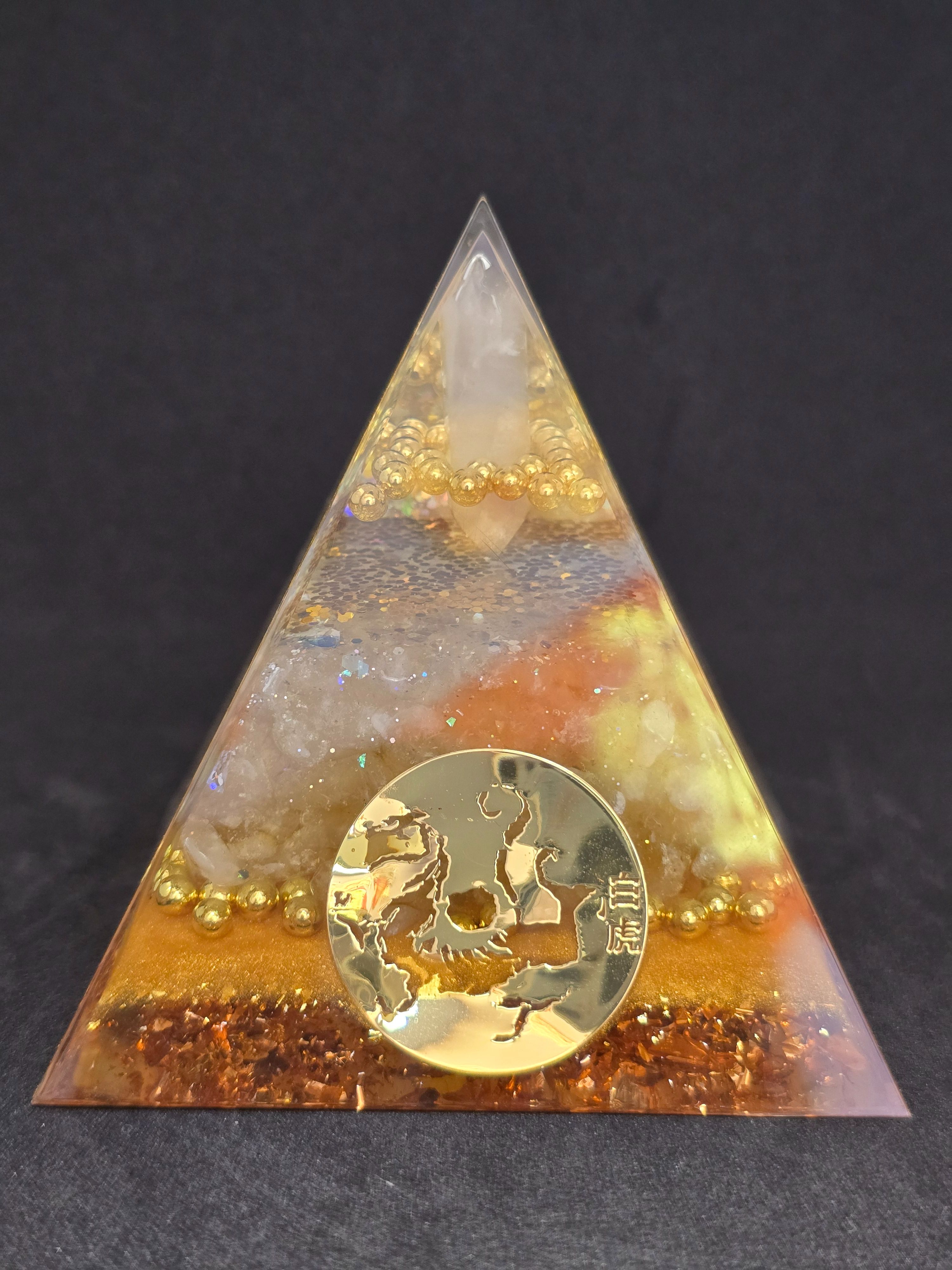 白虎☆滴膠金字塔•能量塔