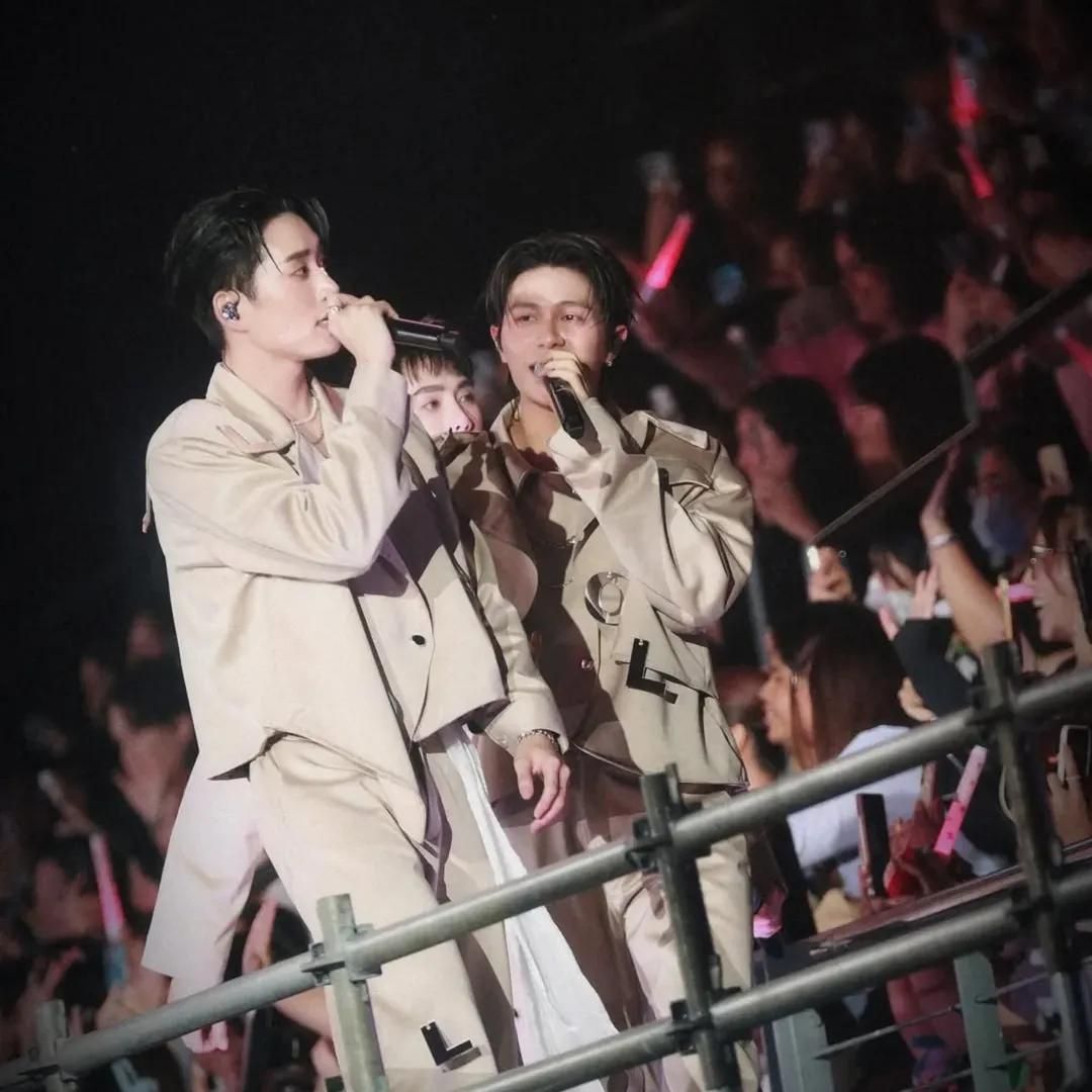 2025 LOL 隨機卡+週邊