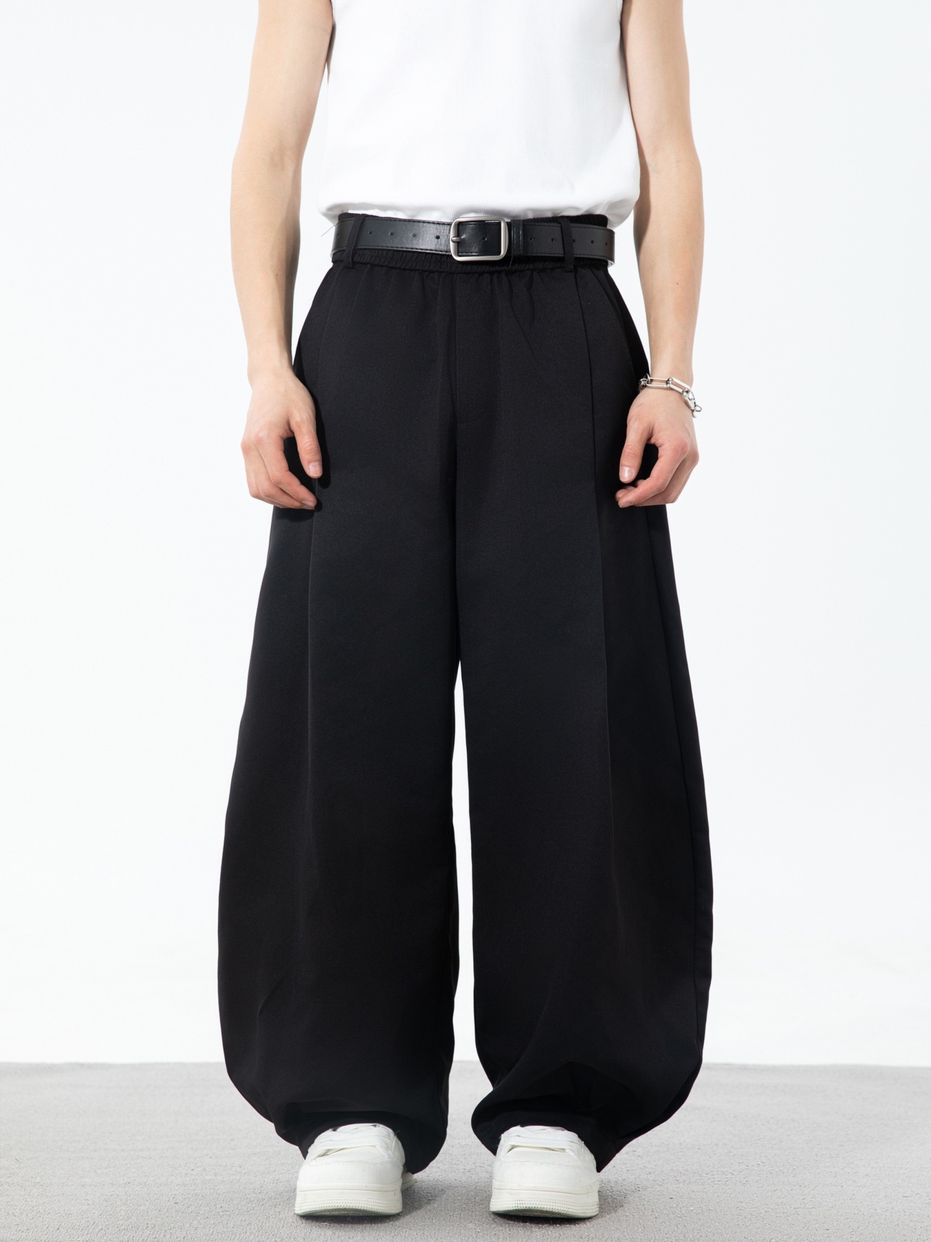 夏季薄款垂墜打褶彎刀休閒褲