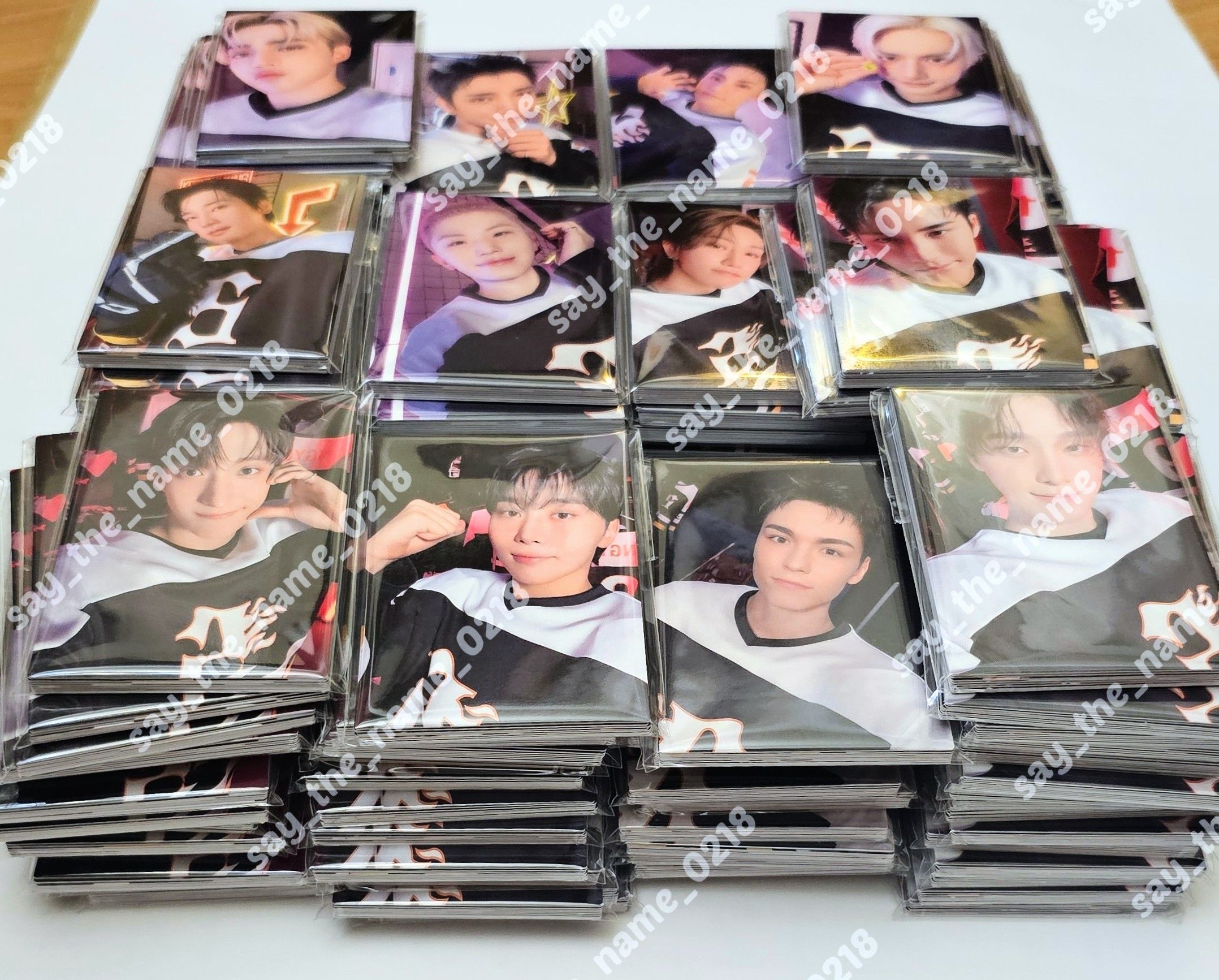 HOME 日卡整套（8張卡） #卡面大多有刮痕 介意勿下單