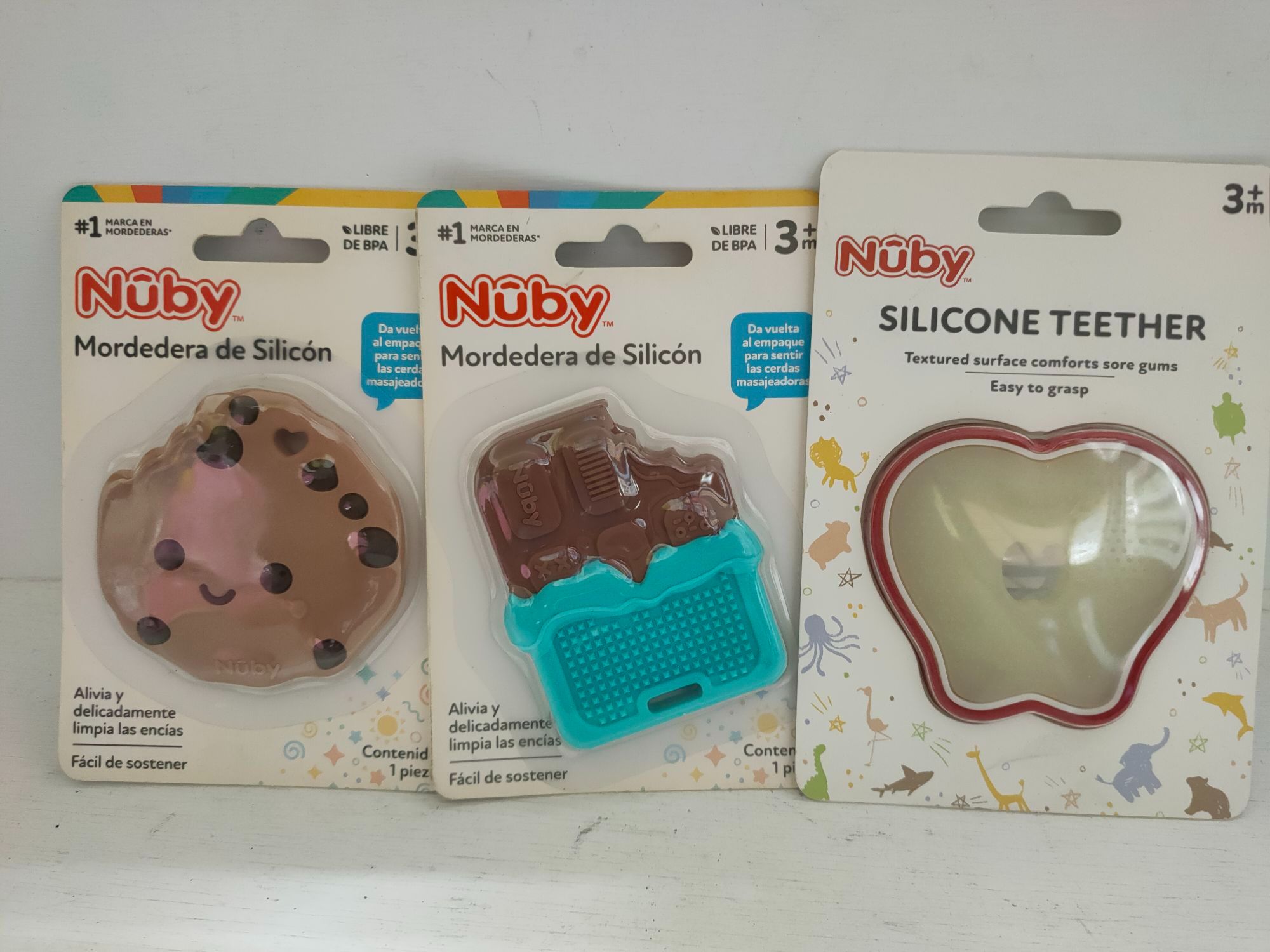 29.Nuby造型固齒器