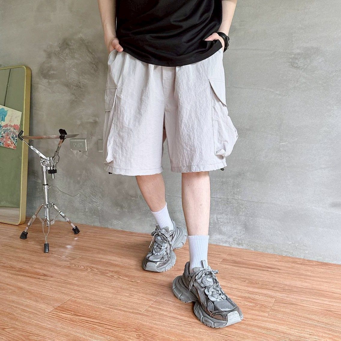 【CIVON】束帶工裝口袋短褲 素面 寬版 工裝 大口袋 彈性 親膚 夏天 情侶 休閒 寬褲 工裝短褲 短褲
