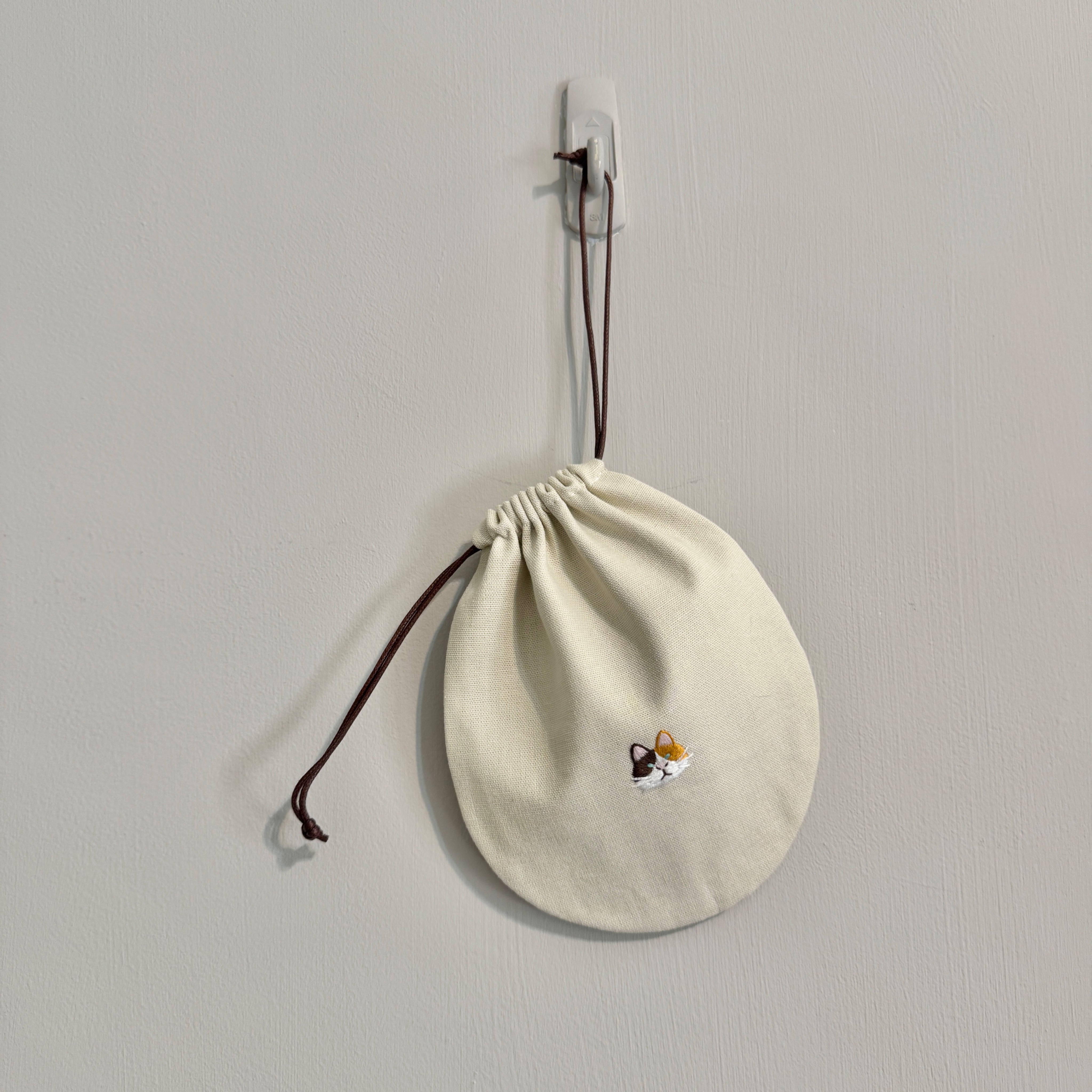 手工刺繡 束口小包