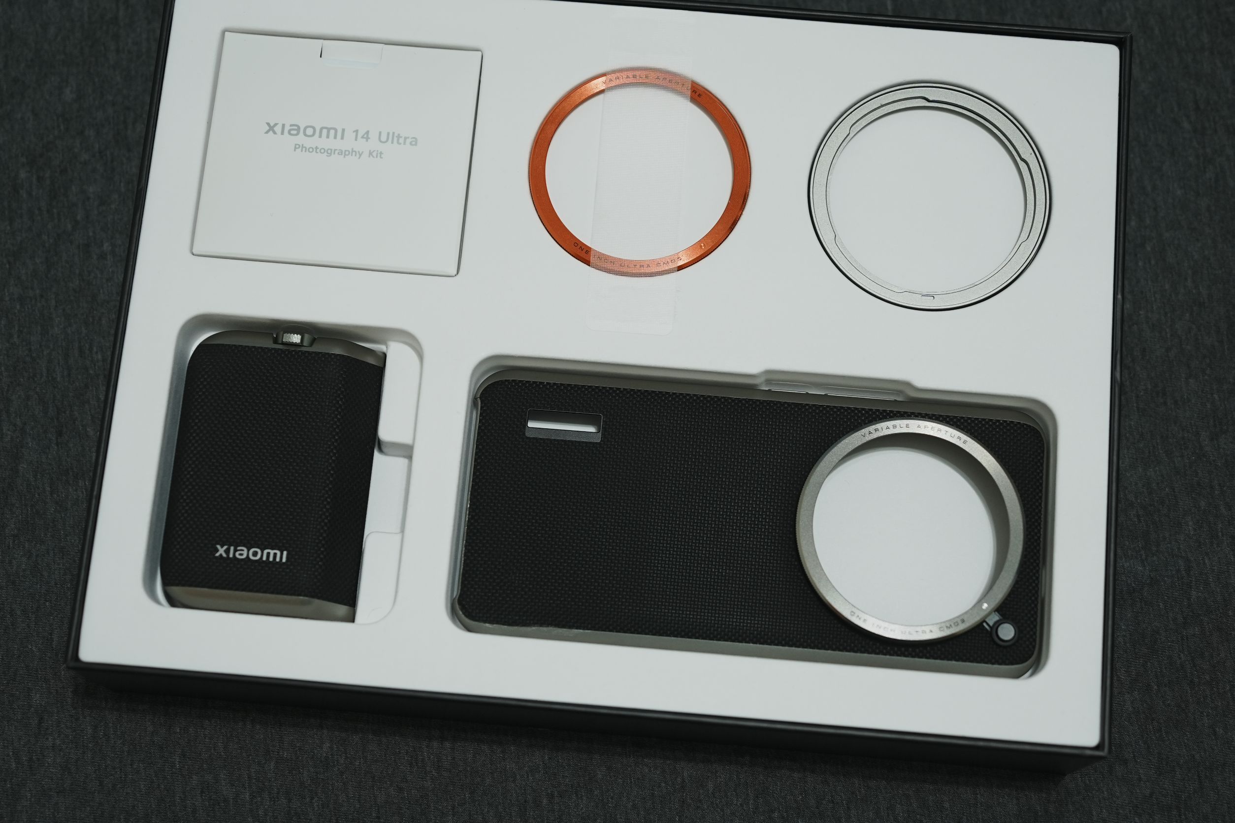 Xiaomi 14 Ultra 專業攝影套裝