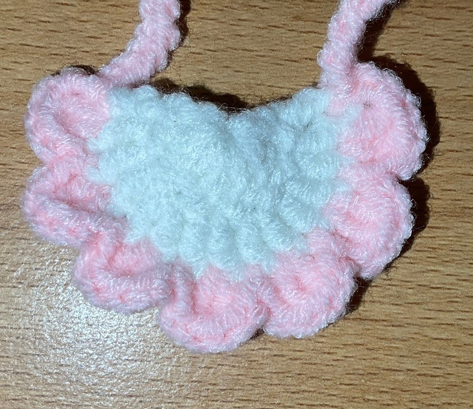 OTO手作坊🐰櫻桃粉-白底口水巾、圍兜兜（10~15cm娃）