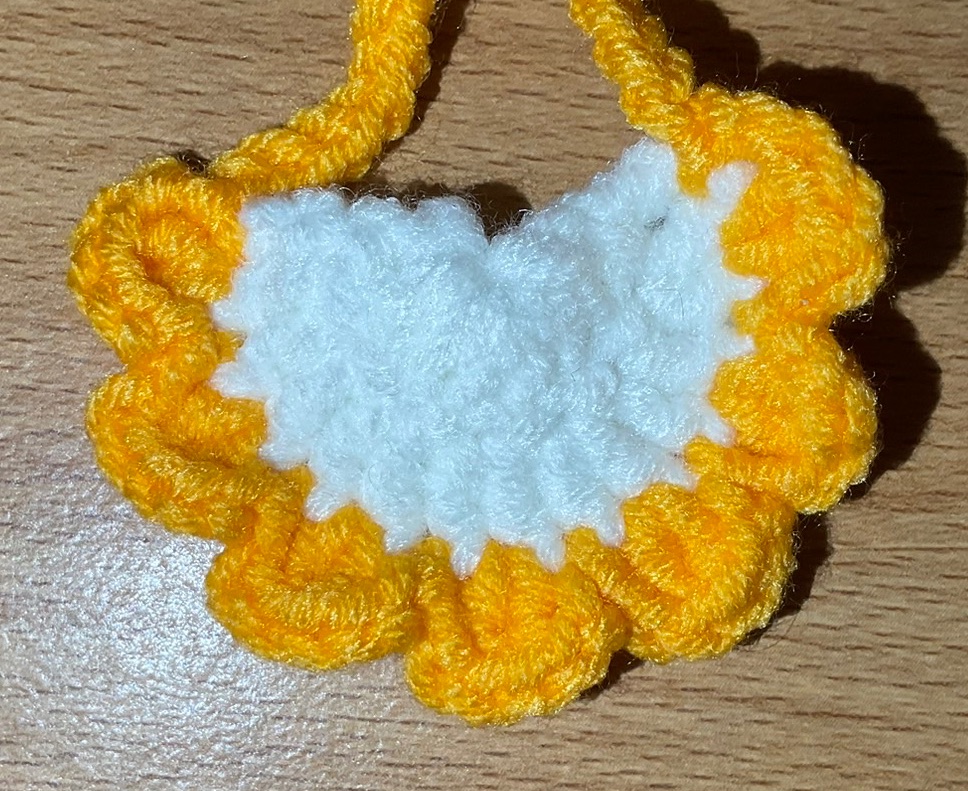 OTO手作坊🐰深黃-白底口水巾、圍兜兜（10~15cm娃）