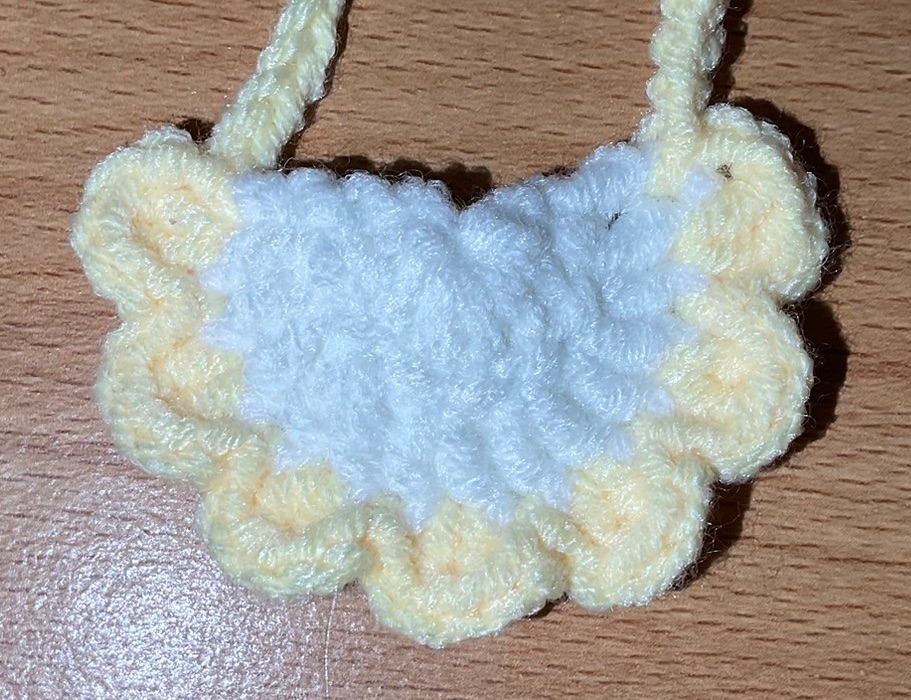 OTO手作坊🐰淺黃-白底口水巾、圍兜兜（10~15cm娃）