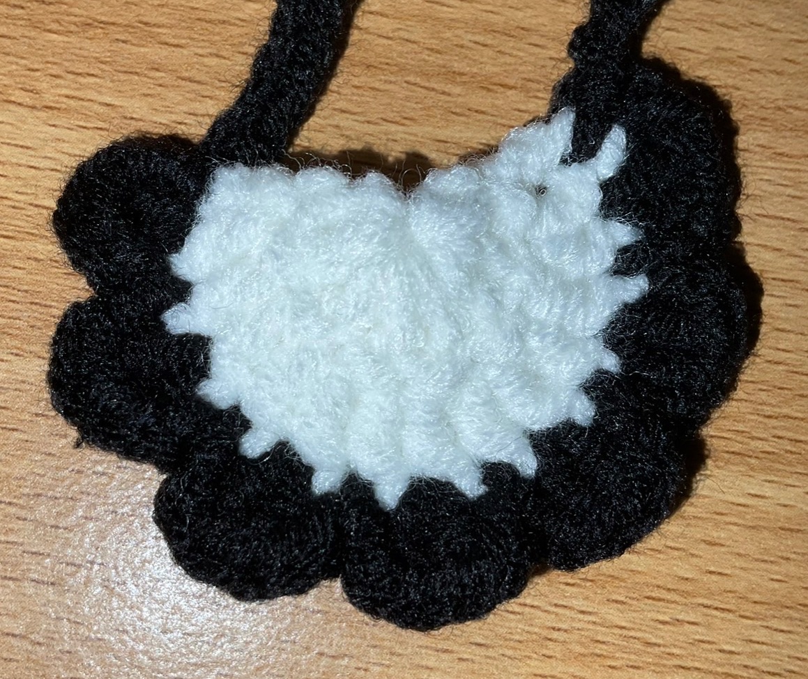 OTO手作坊🐰黑色-白底口水巾、圍兜兜（10~15cm娃）