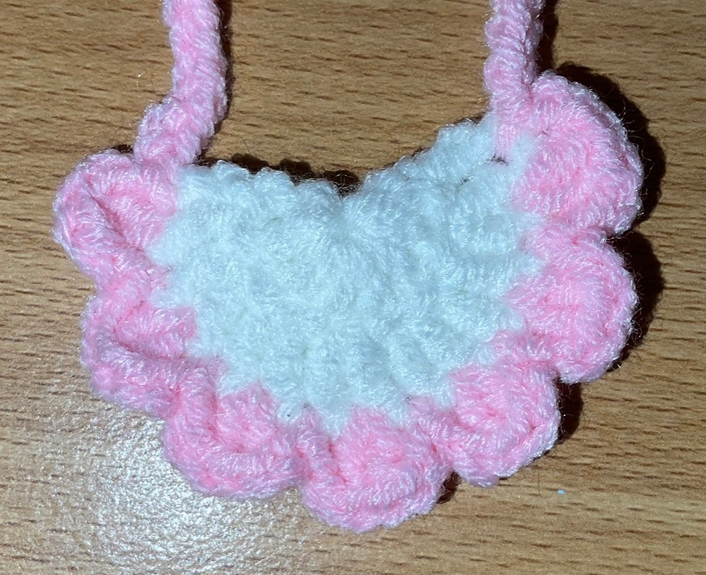 OTO手作坊🐰粉紅-白邊口水巾、圍兜兜（10~15cm娃）