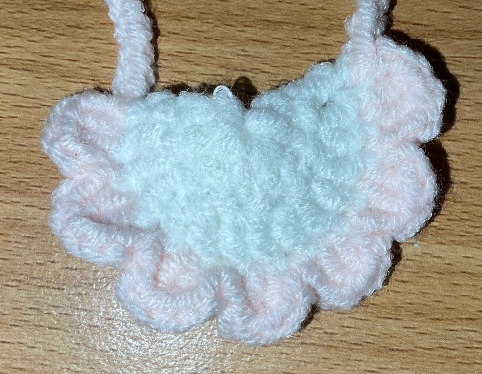 OTO手作坊🐰膚色-白邊口水巾、圍兜兜（10~15cm娃）