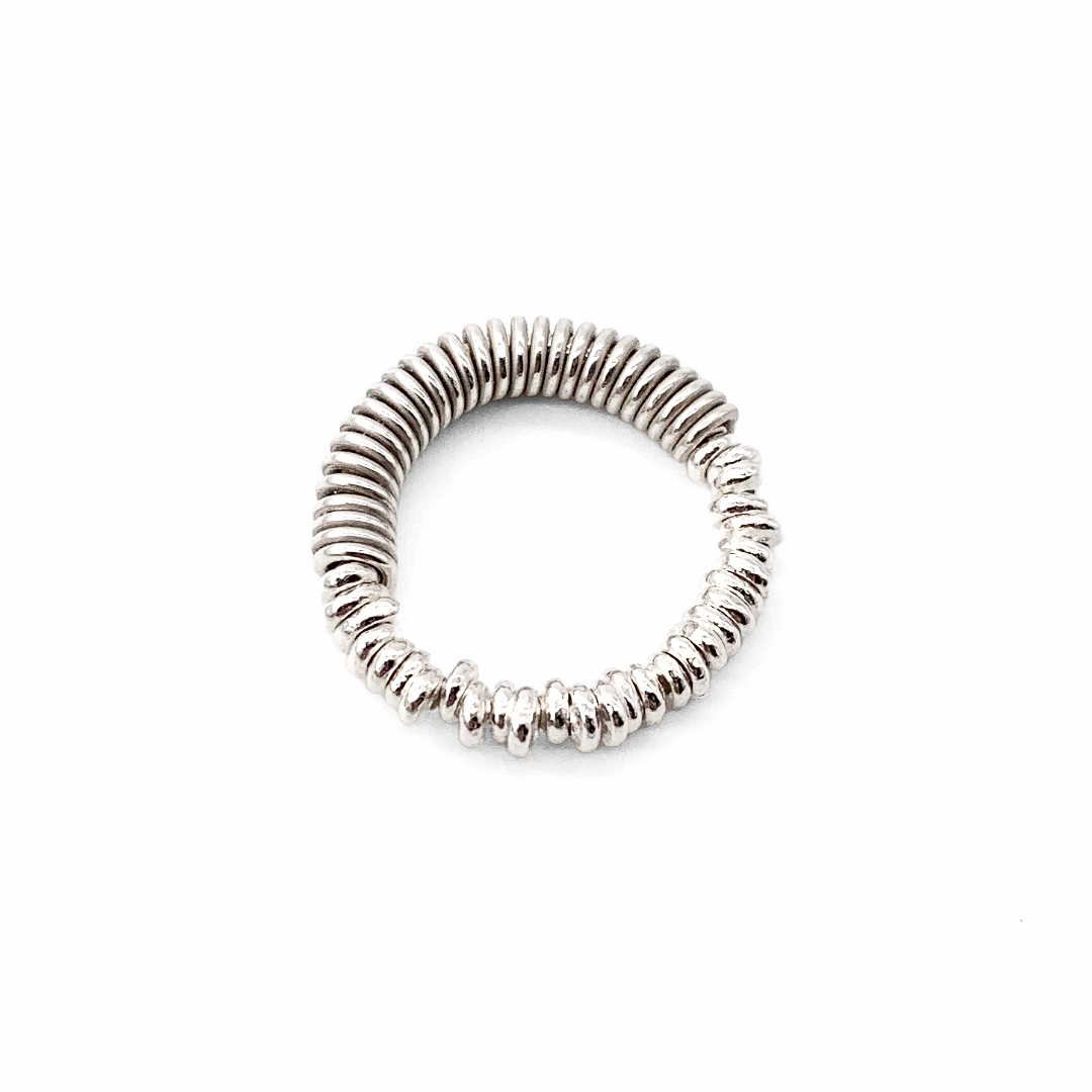 Defined Orbit Ring – Silver Form