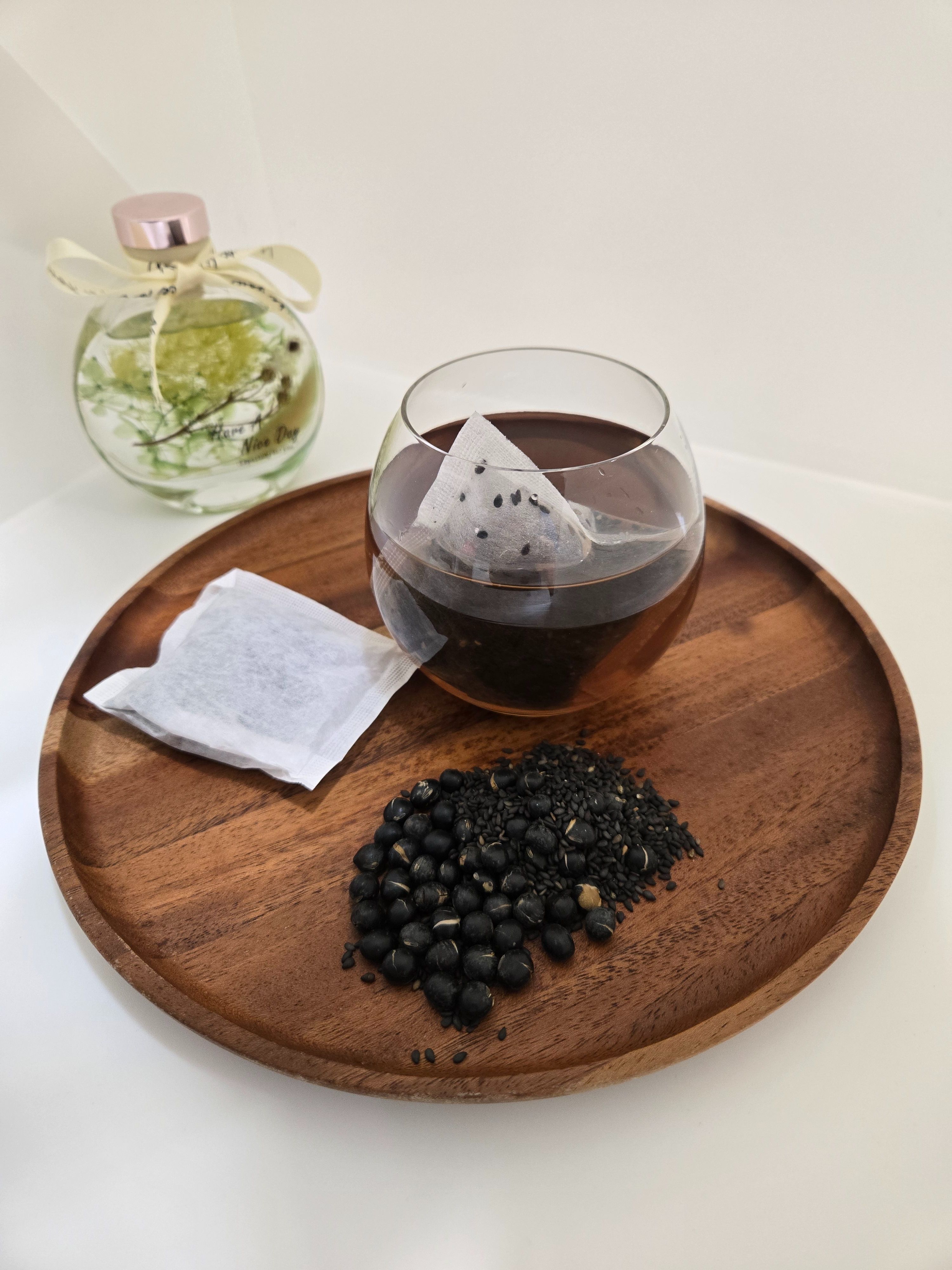 黑豆芝麻茶