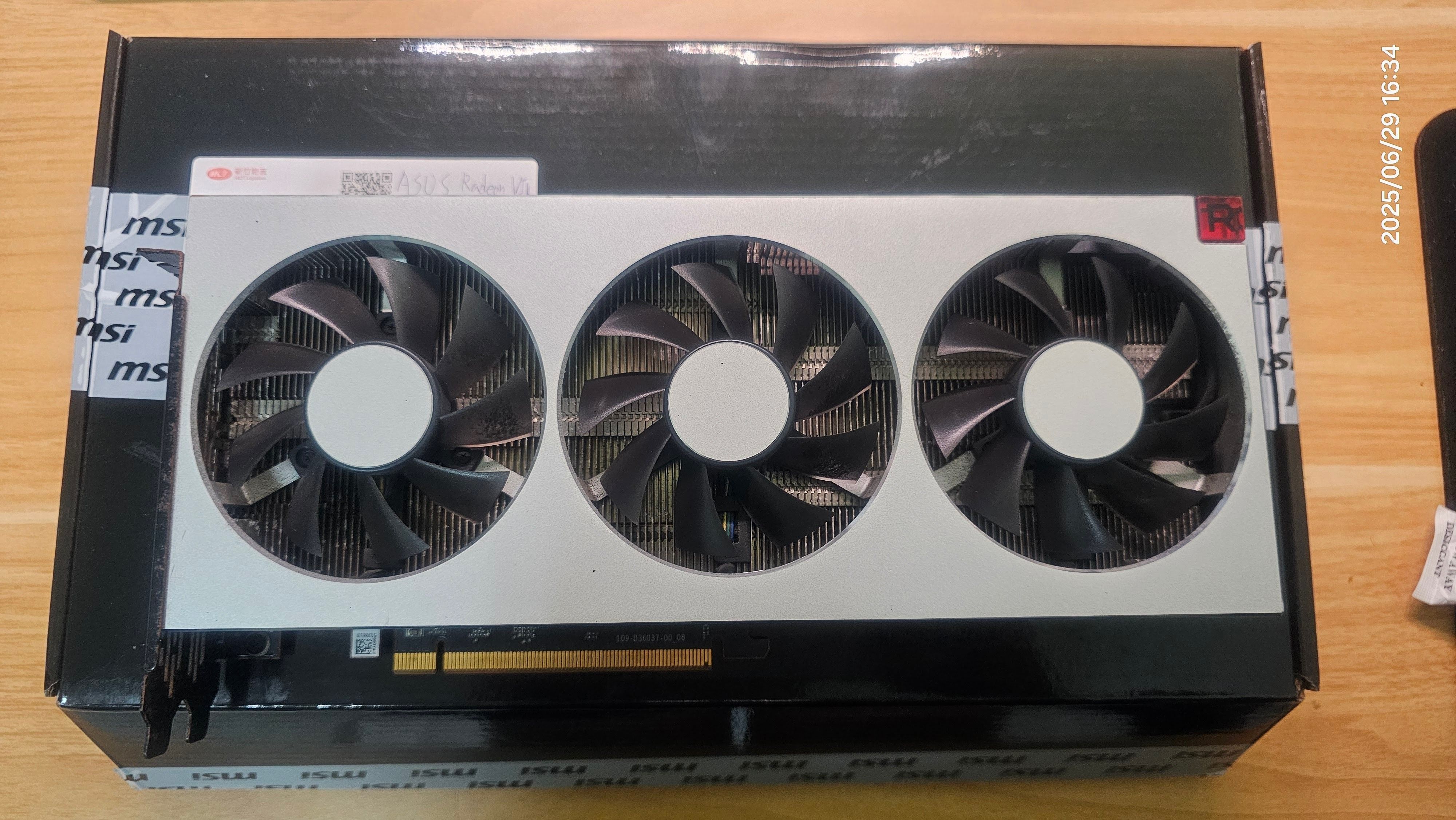 ASUS Radeon VII