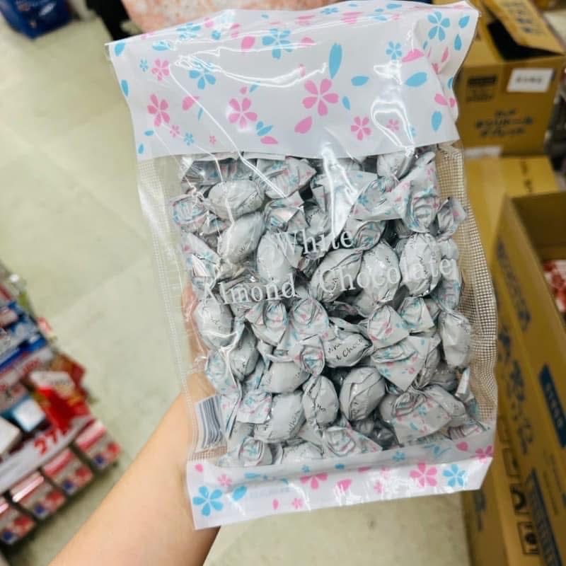 現貨-日本北海道杏仁果白巧克力