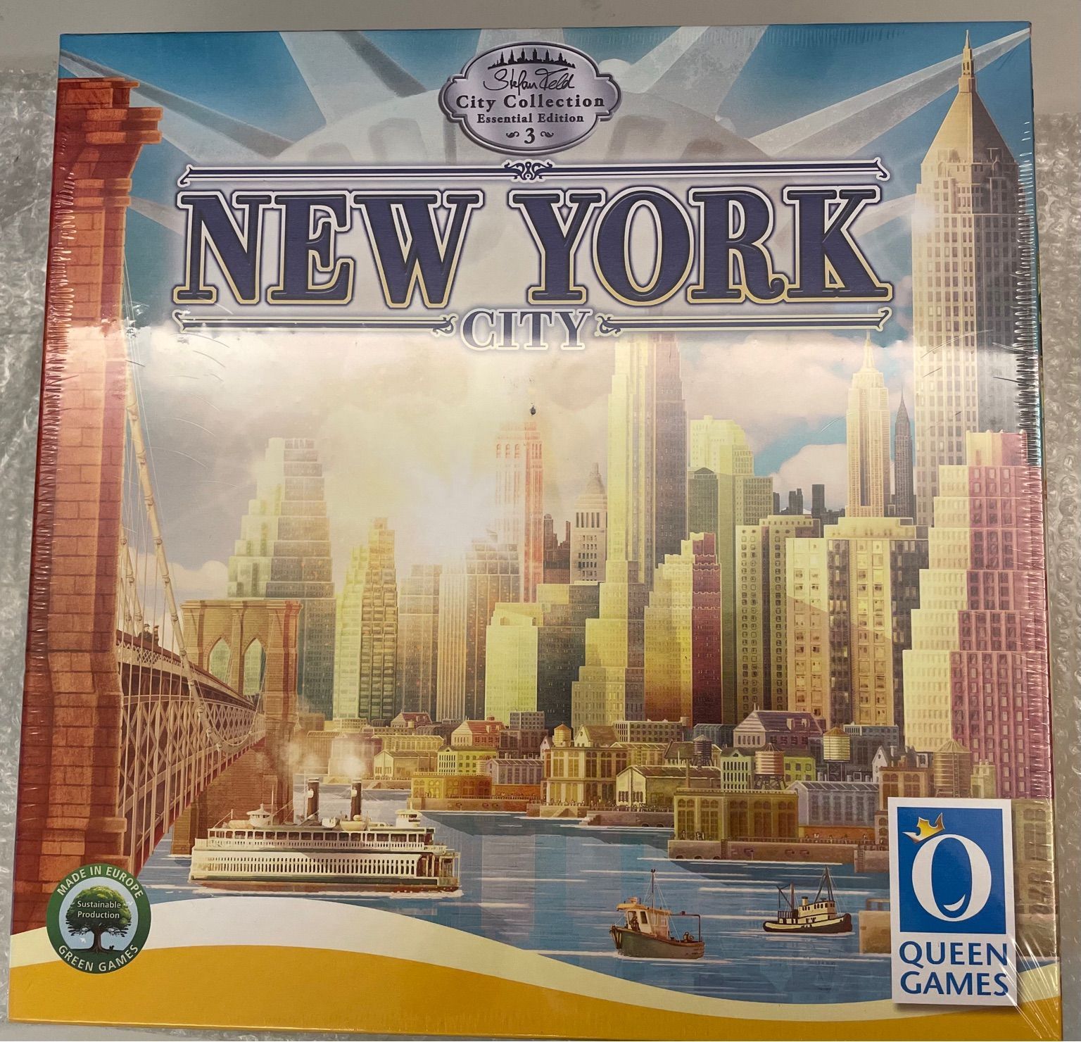 New York City Essential Edition
