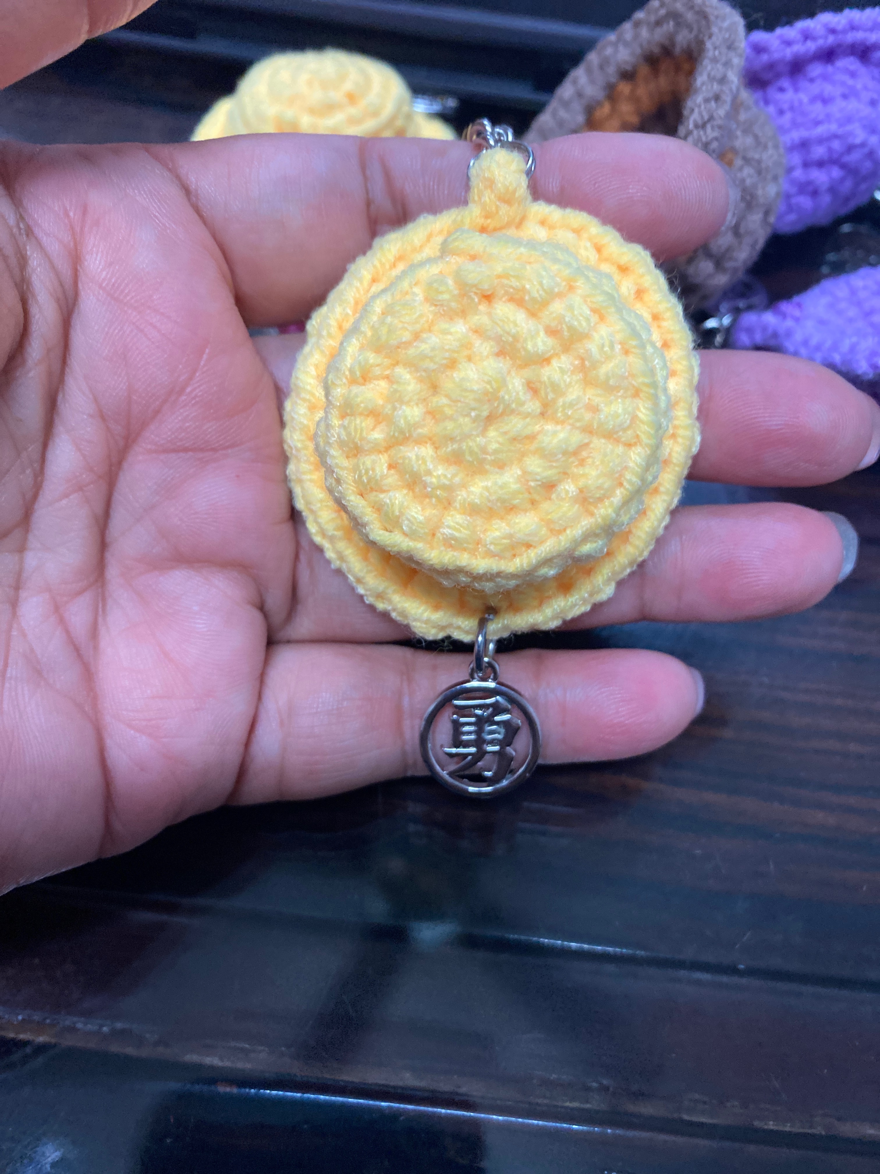 鉤織帽側掛區