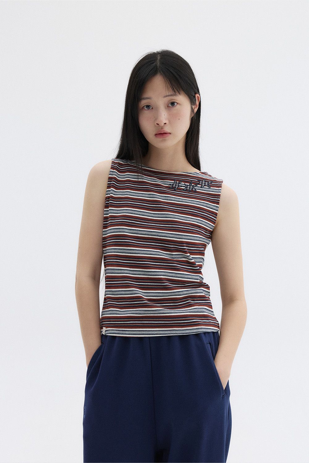 STAR BOAT NECK SLEEVELESS（兩色）*6/23出貨*