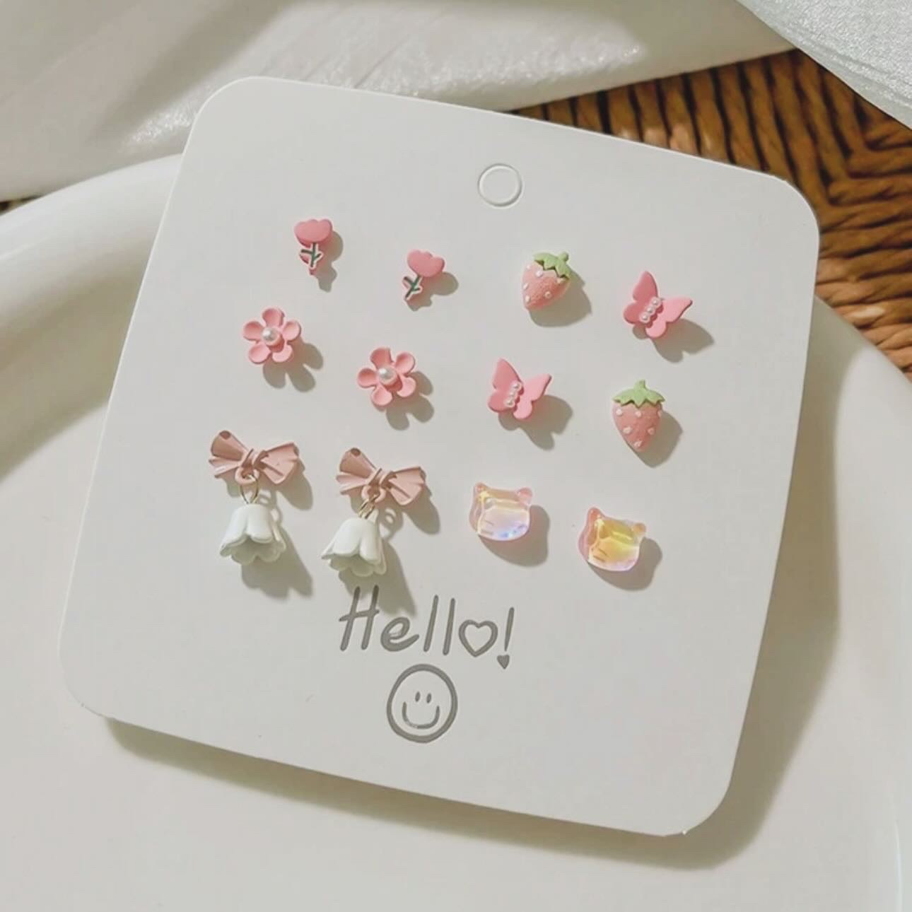 預購✨鈴蘭少女耳釘套組