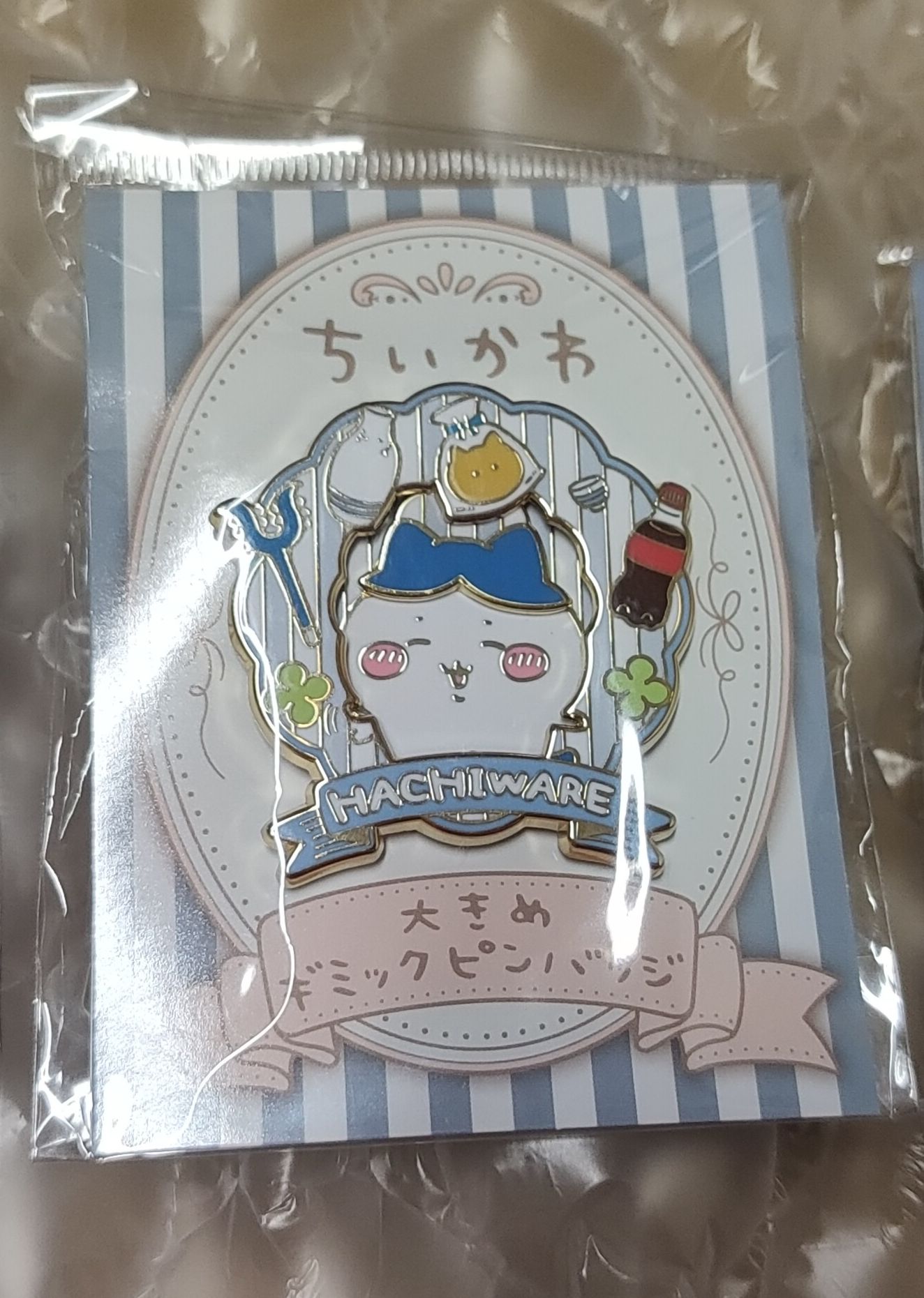 吉伊卡哇 可旋轉徽章