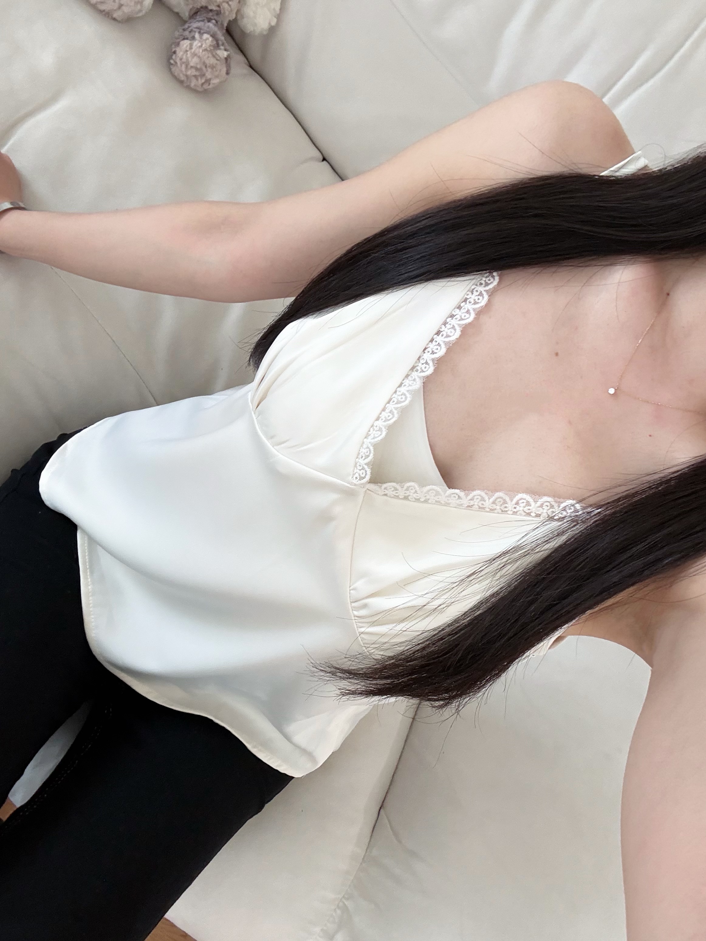 𝐉𝐎𝐉𝐎珍珠光緞面上衣🐚