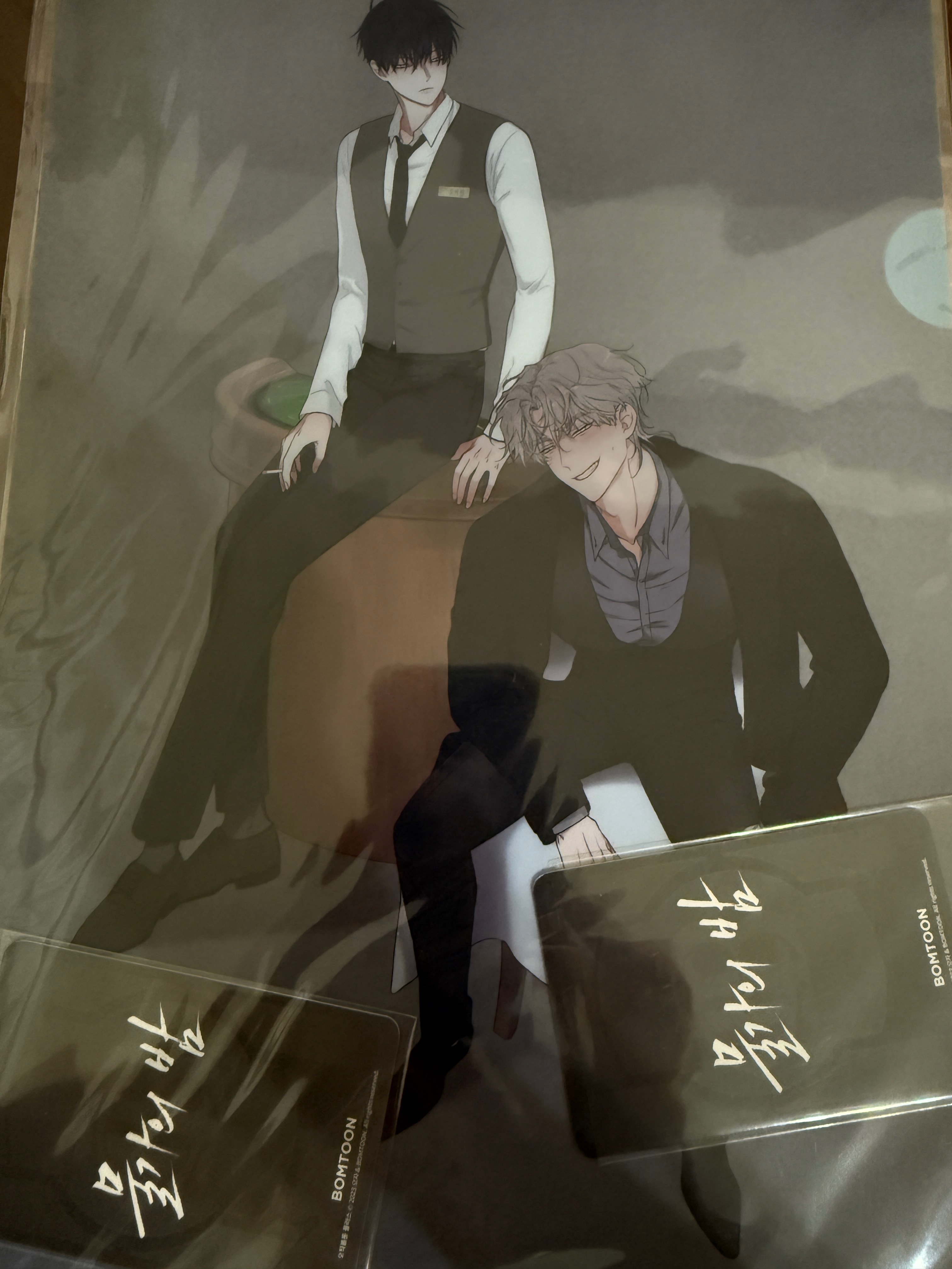 水邊之夜資料夾全新（要綁）