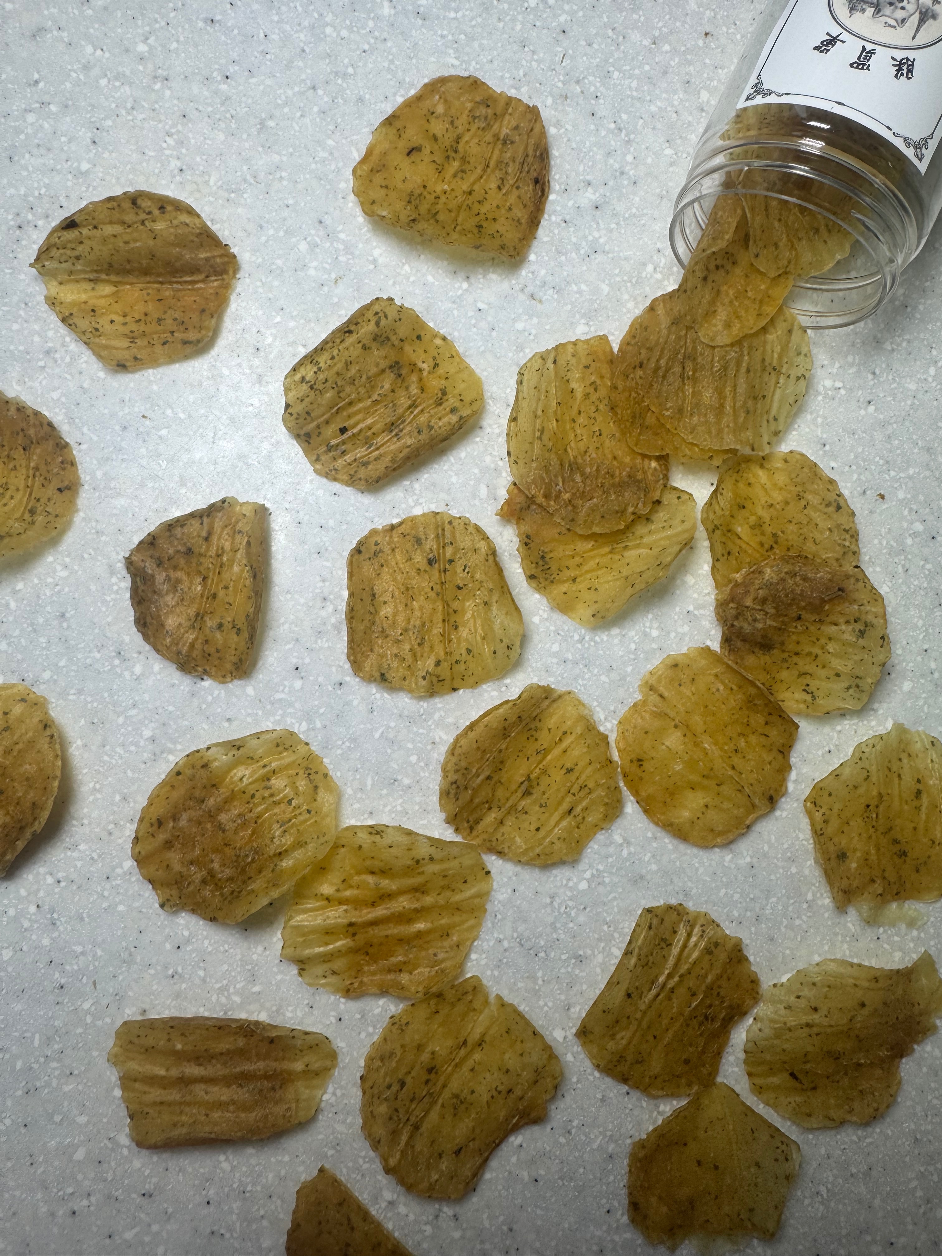 （脆軟系列）🌿貓狗都吃!西西里貓島洋芋片｜貓咪的義式開胃脆點（綜合貓草）
