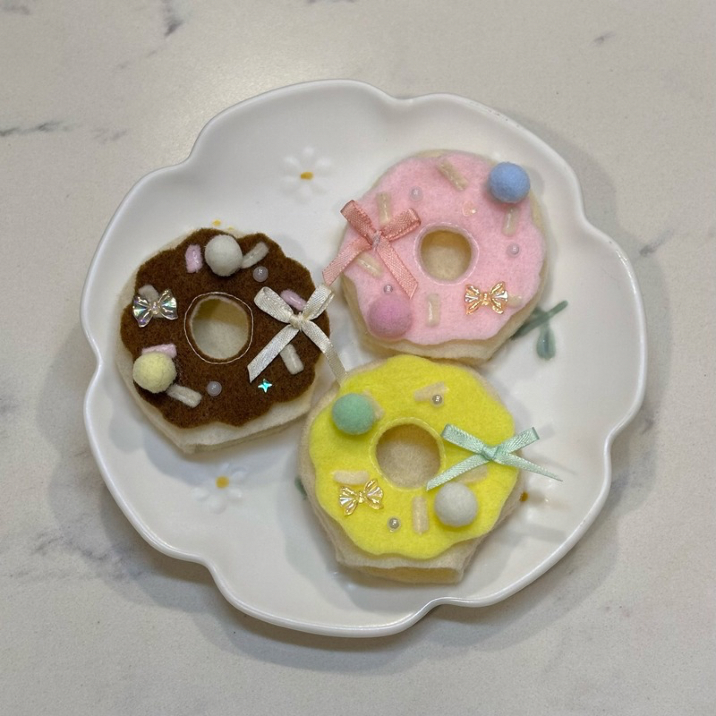 呆萌甜甜圈