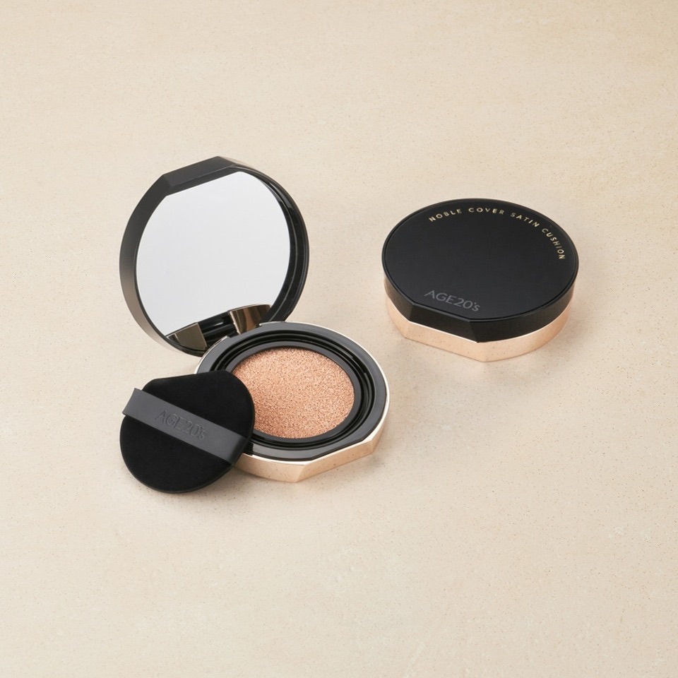 AGE20S NOBLE COVER SATIN CUSHION 高貴黑款長效霧感氣墊粉餅